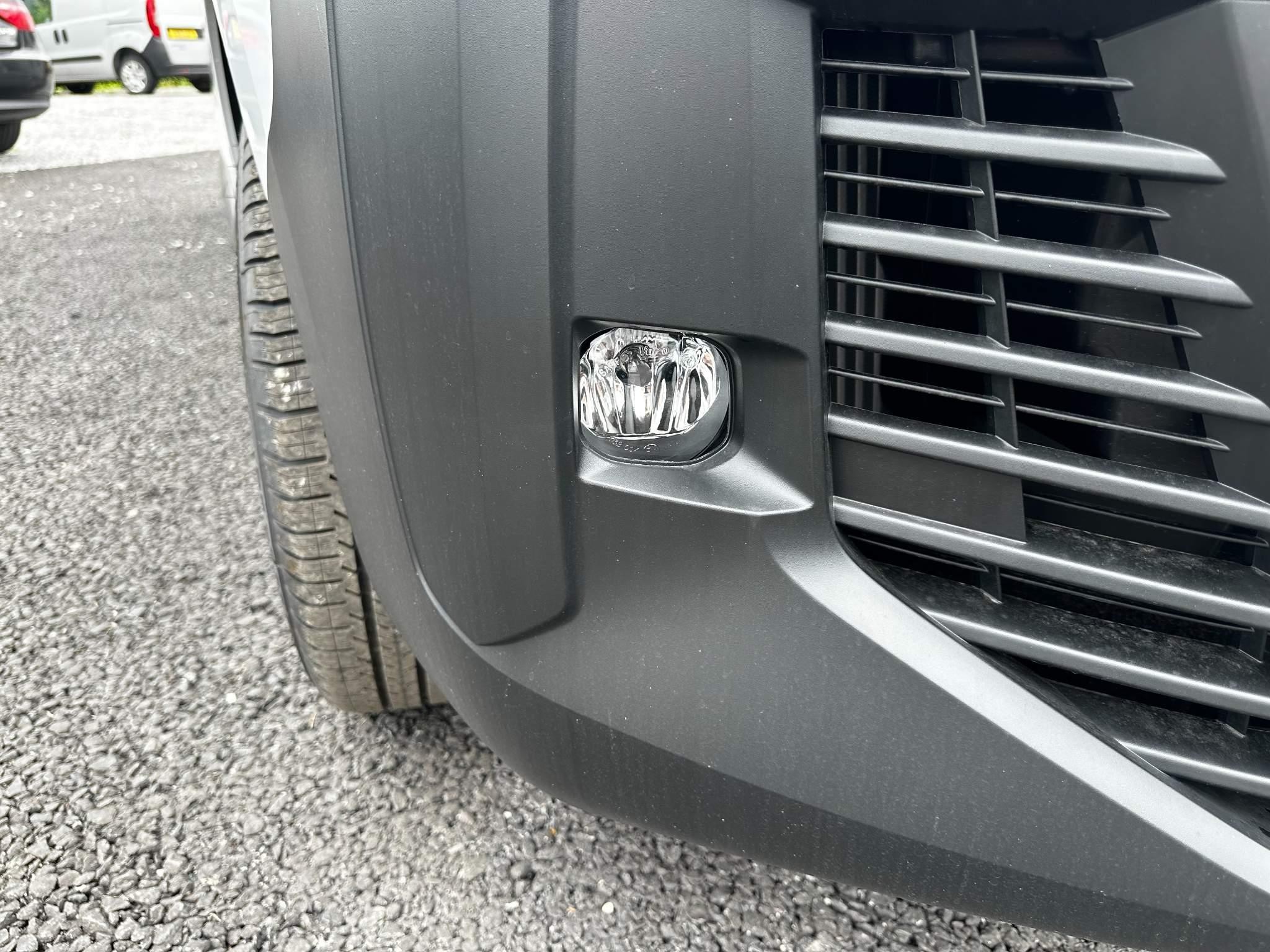 Fiat Scudo Panel Van Image 22