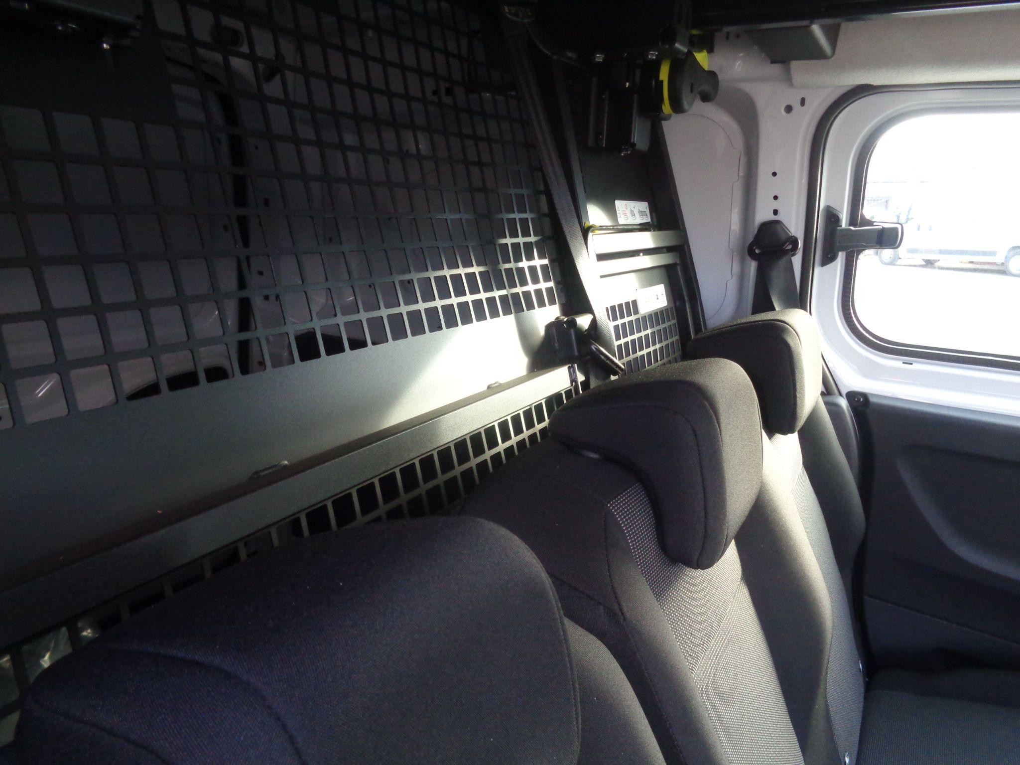 Fiat Doblo Image 13