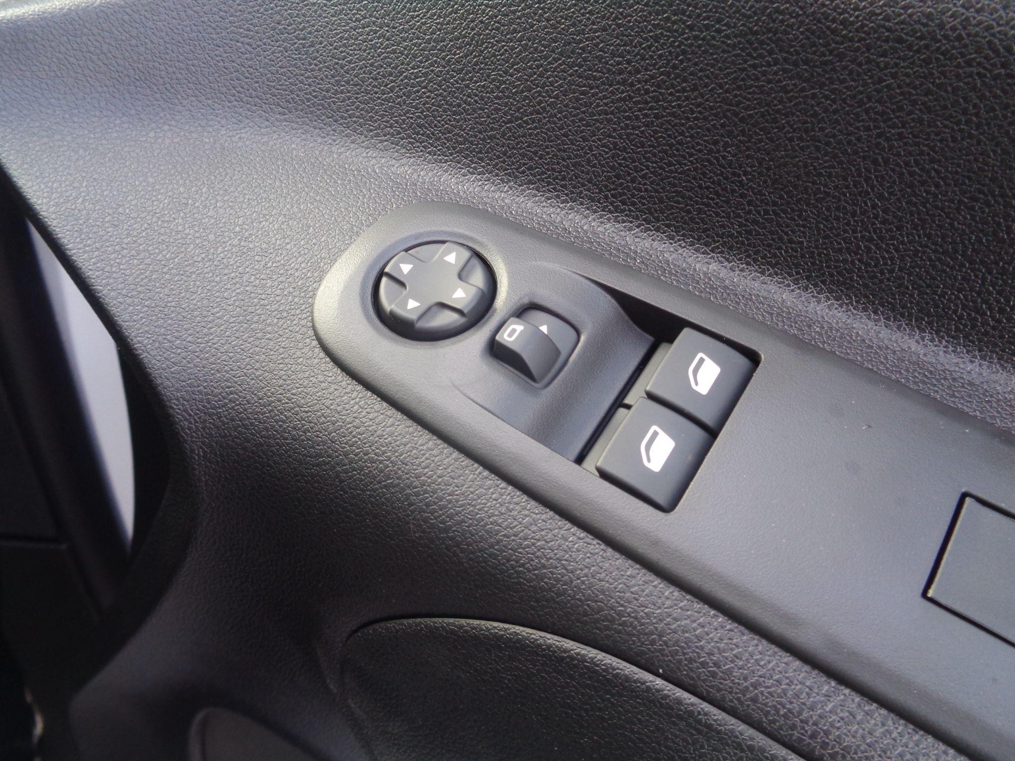 Fiat Doblo Image 14