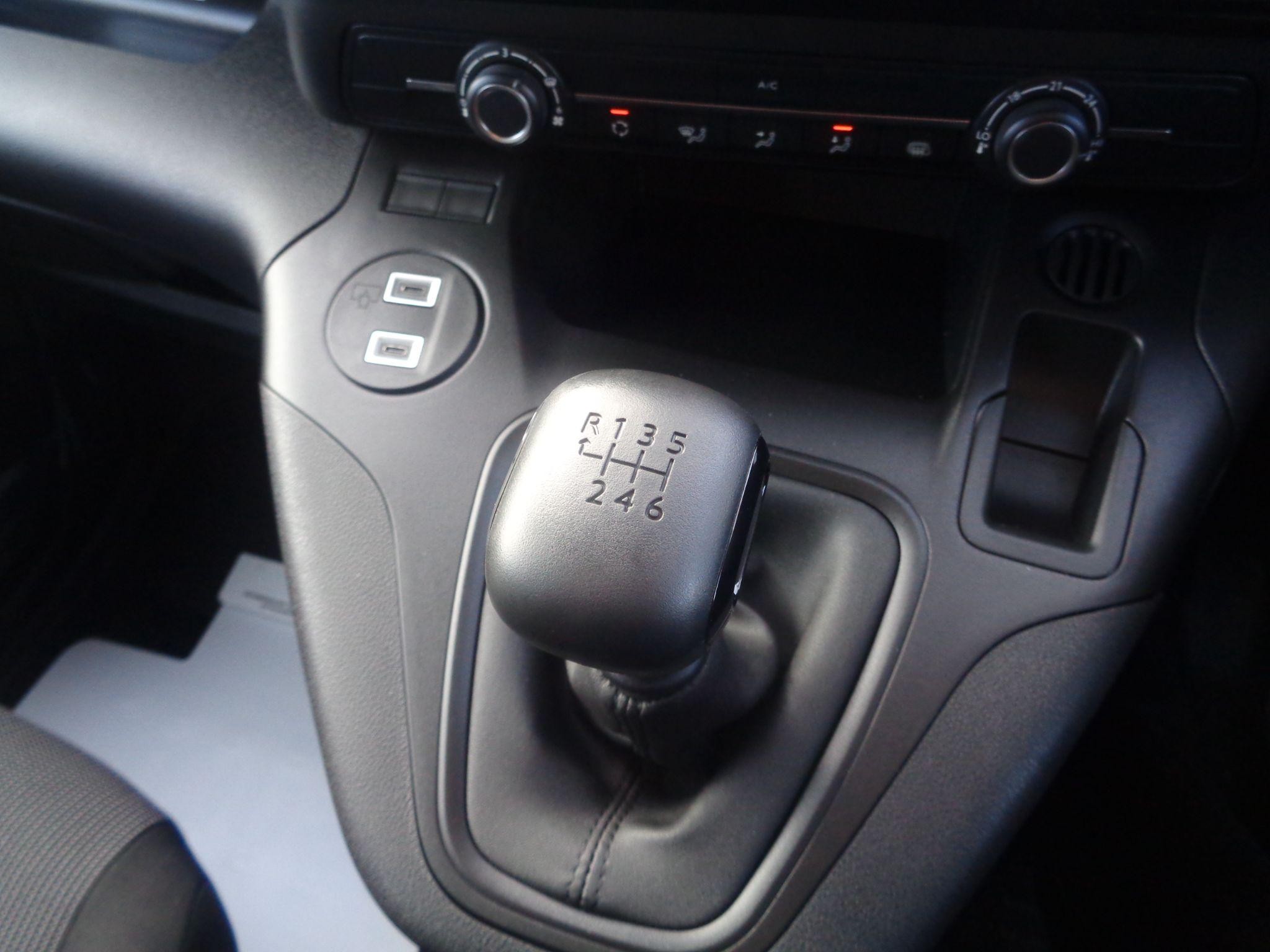 Fiat Doblo Image 21
