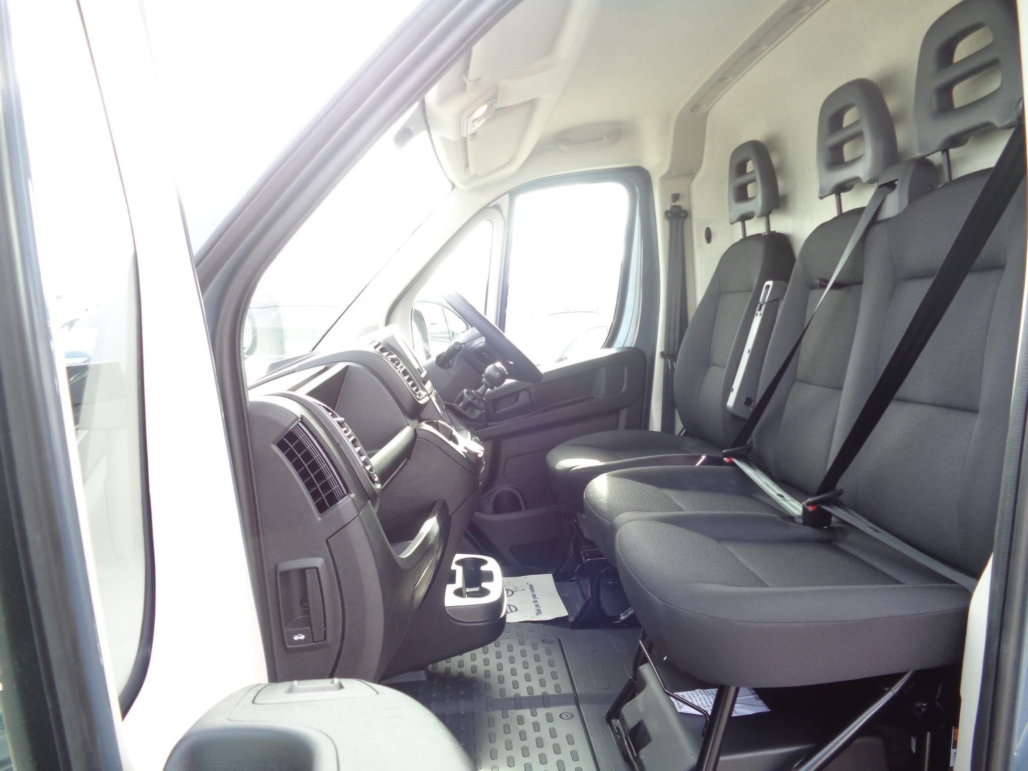 Fiat Ducato Image 23