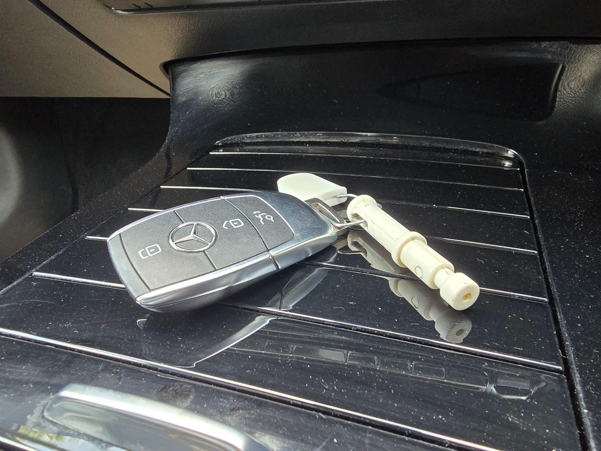 Mercedes-Benz CLA Image 11