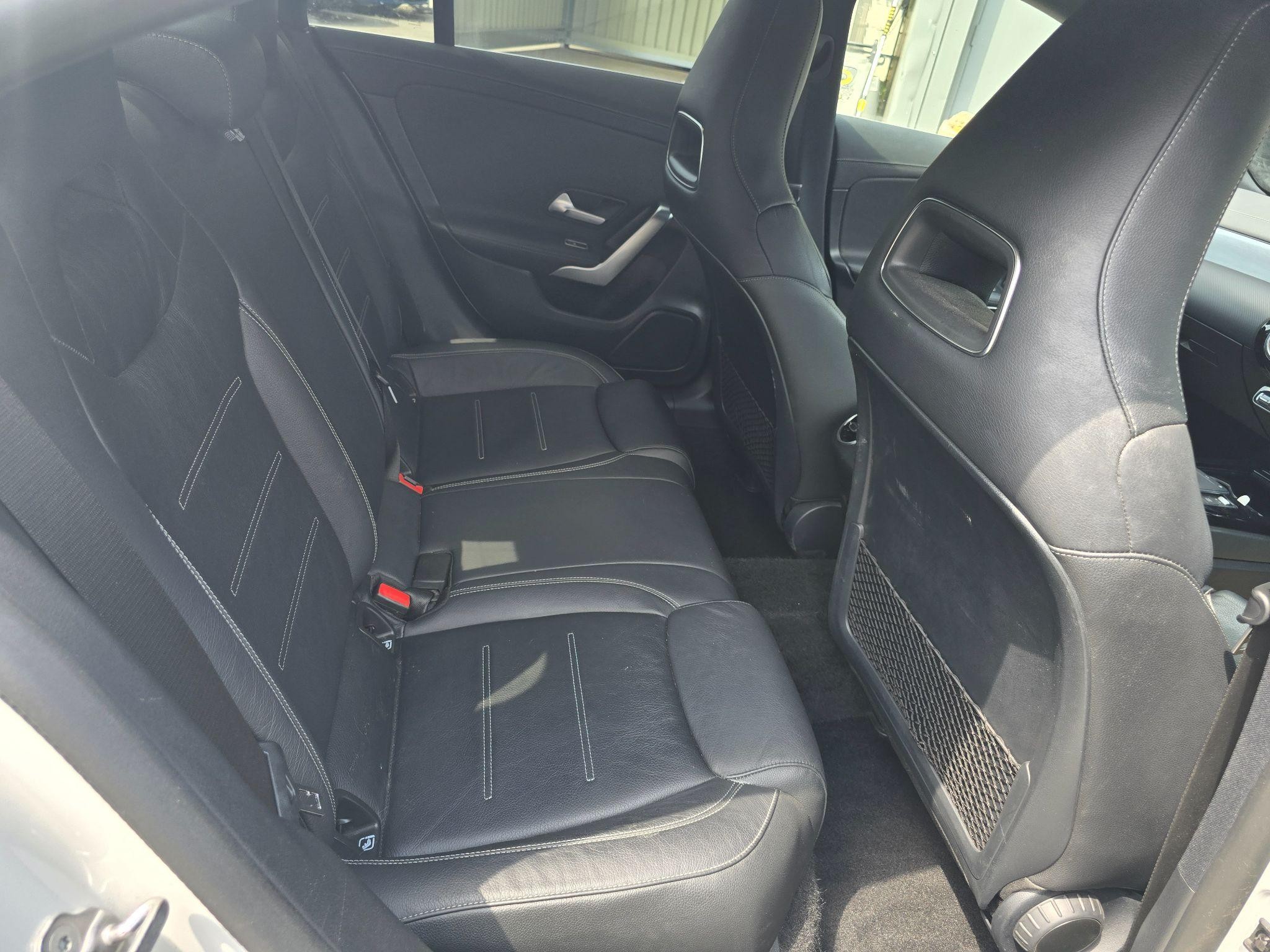 Mercedes-Benz CLA Image 13