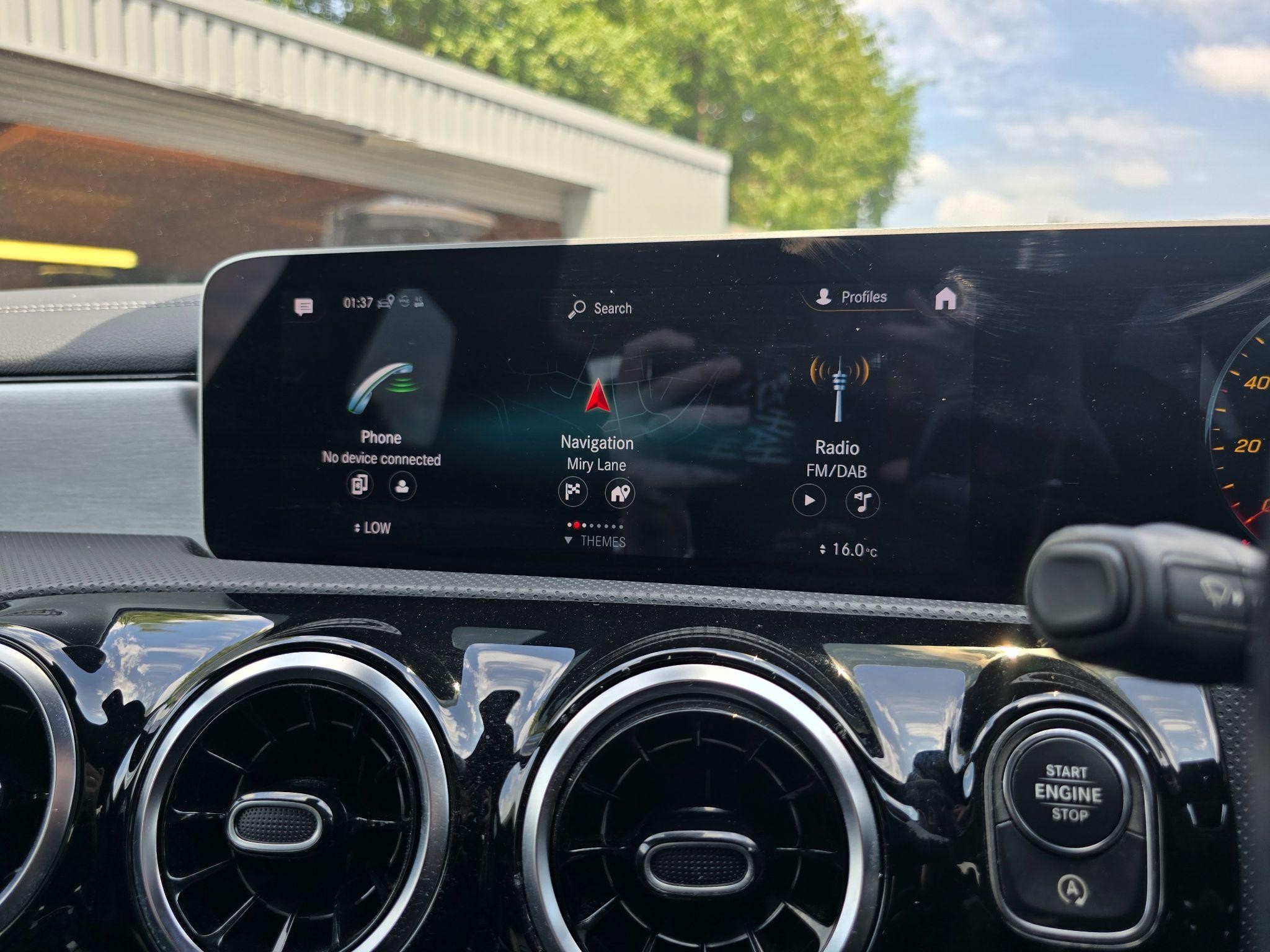 Mercedes-Benz CLA Image 17