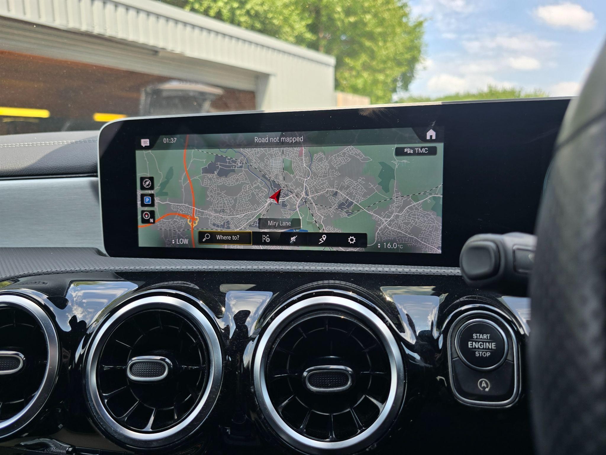 Mercedes-Benz CLA Image 22