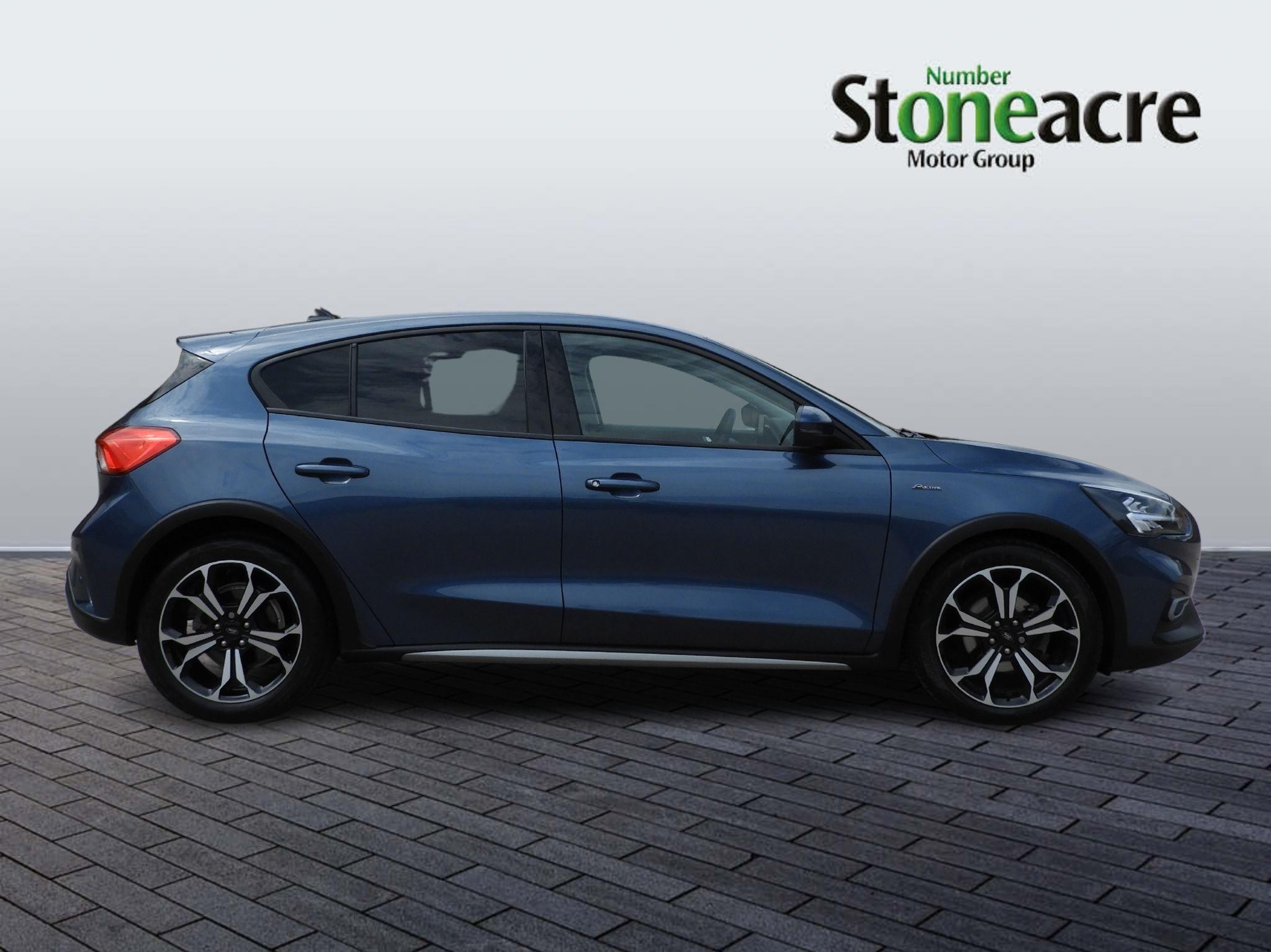 Ford Focus Image 2