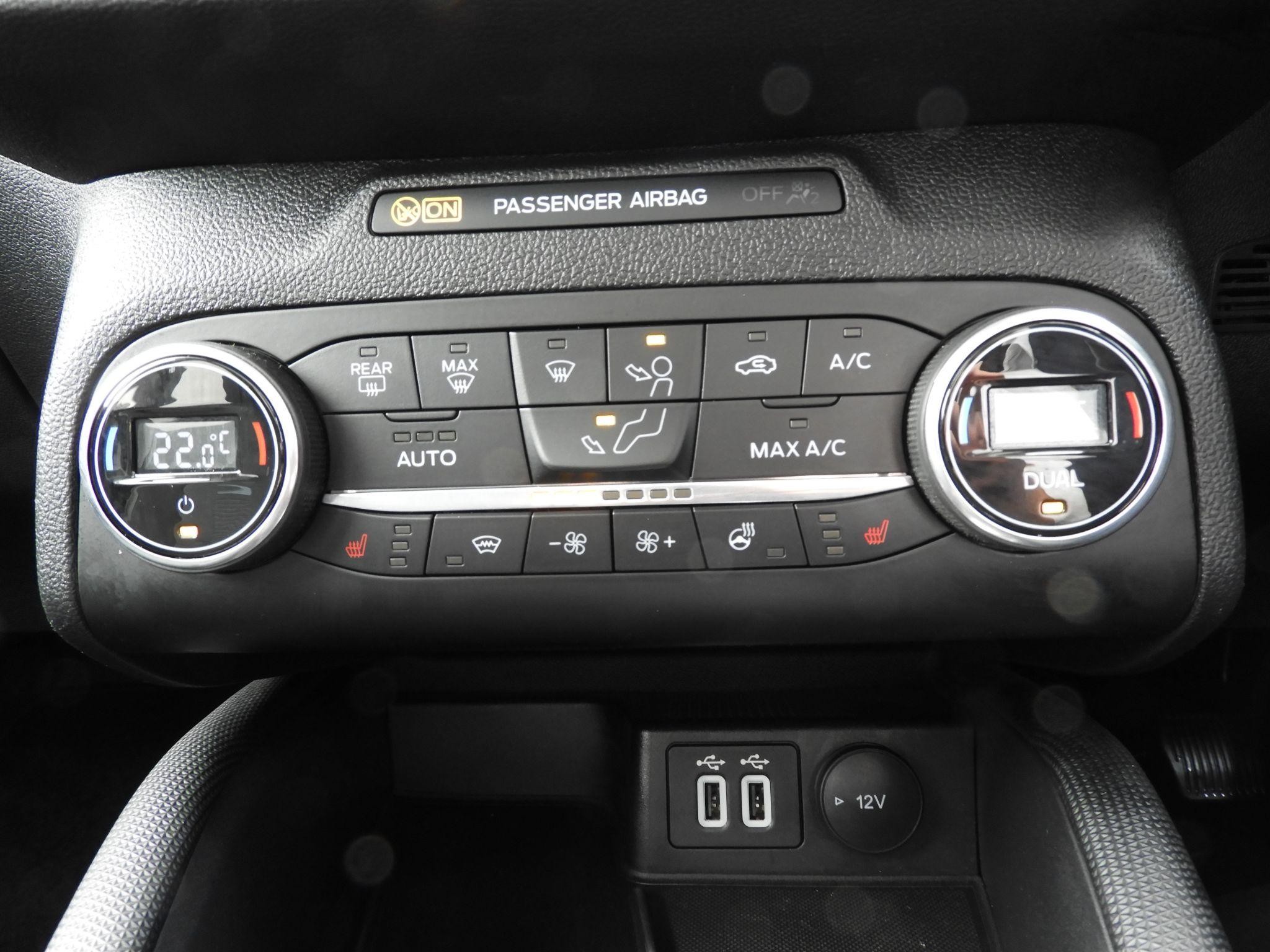 Ford Focus Image 17