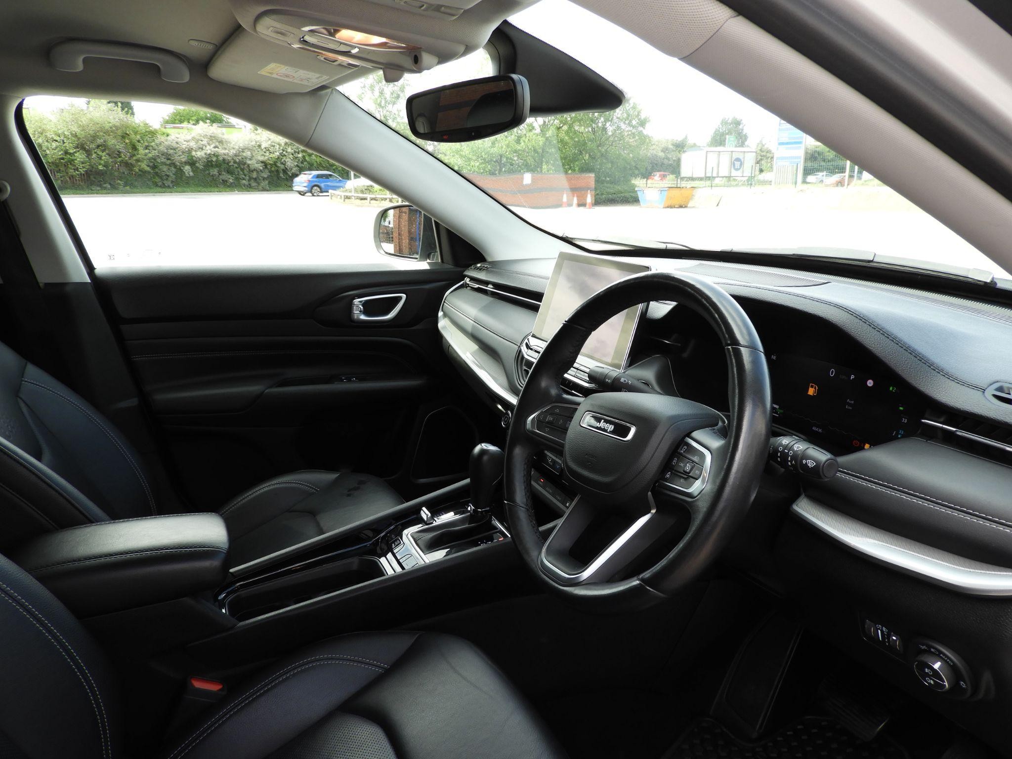 Jeep Compass Image 10