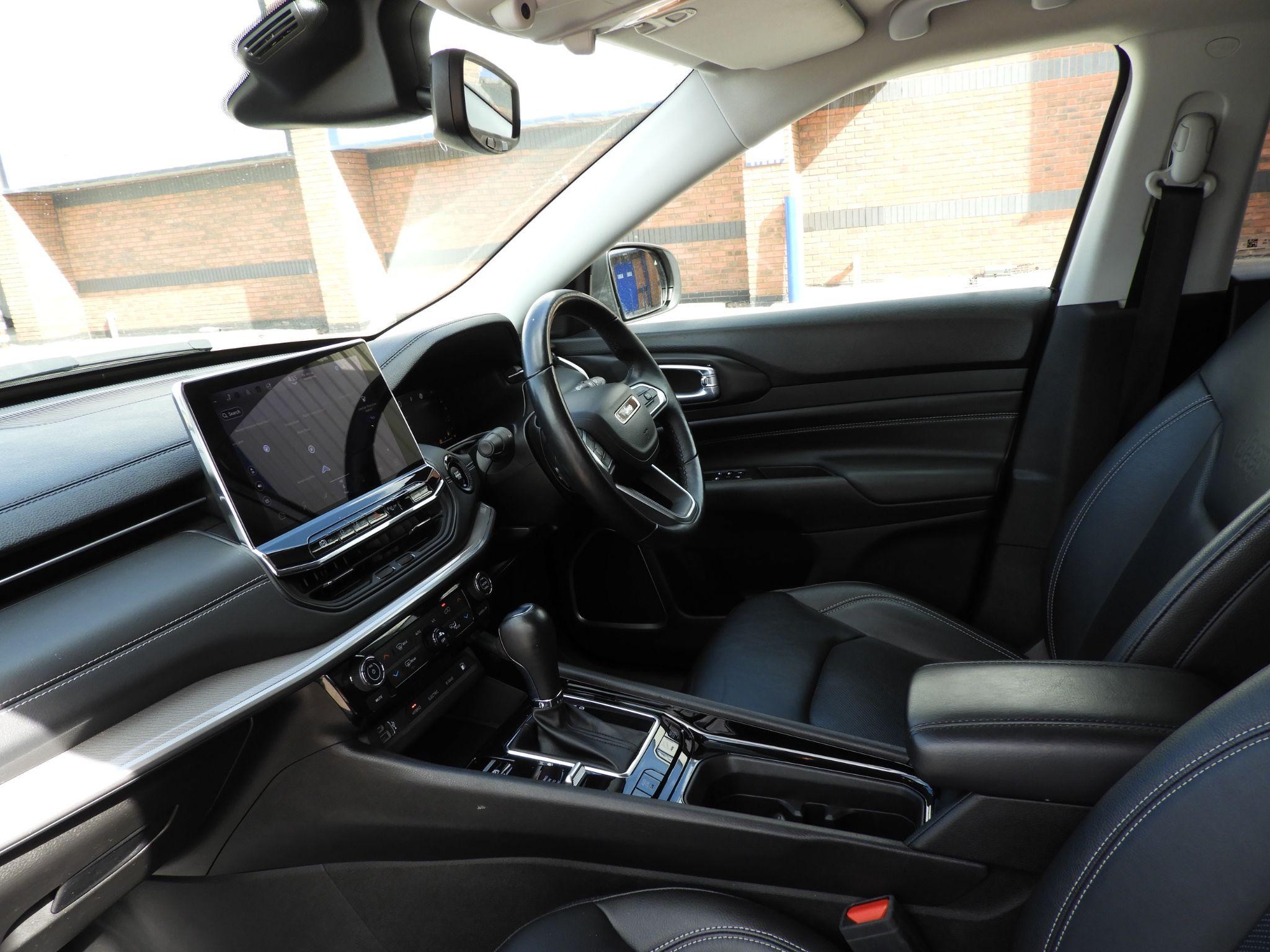 Jeep Compass Image 12