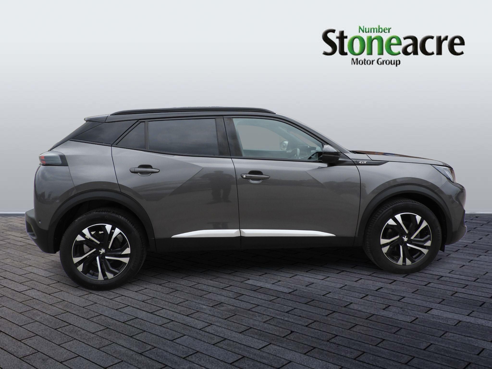 Peugeot 2008 Image 2