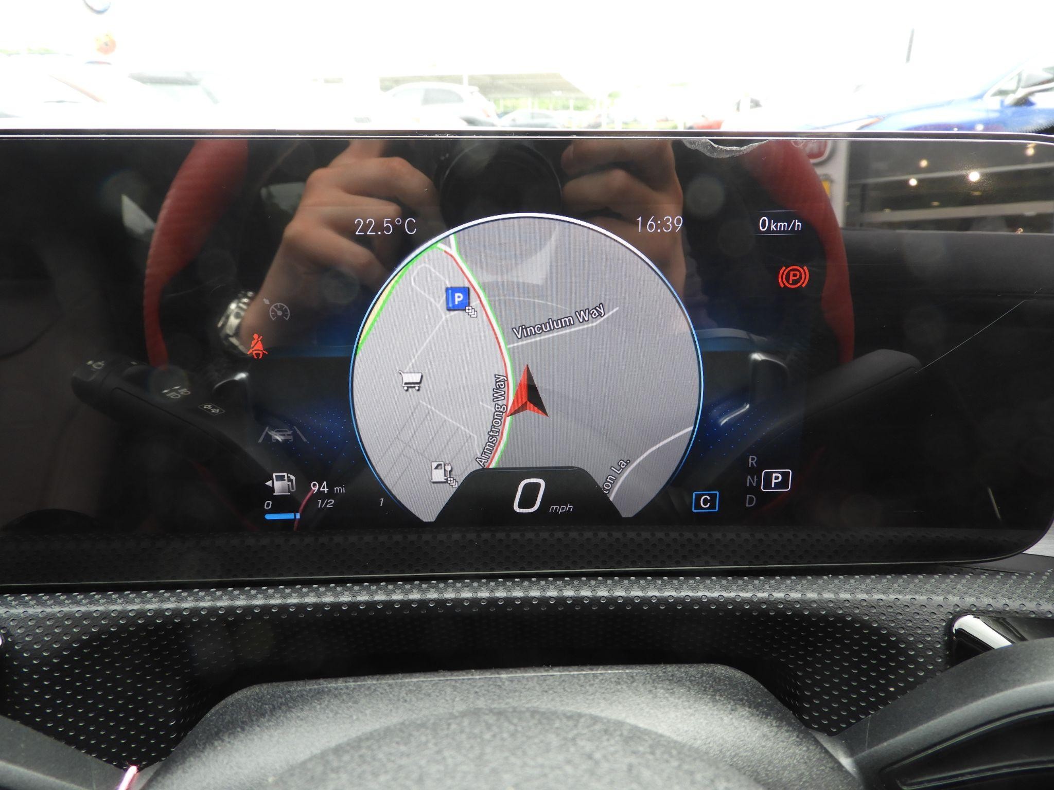 Mercedes-Benz CLA Image 17