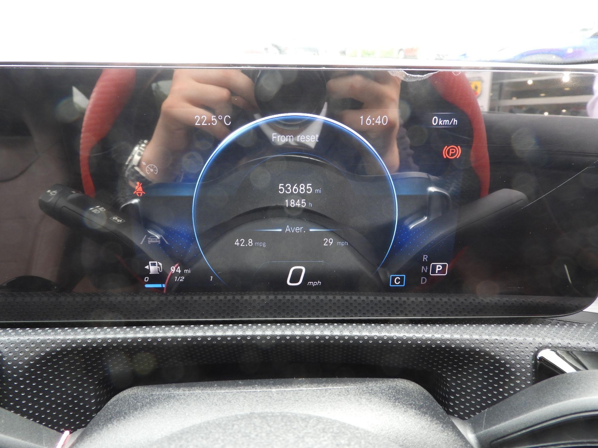 Mercedes-Benz CLA Image 18