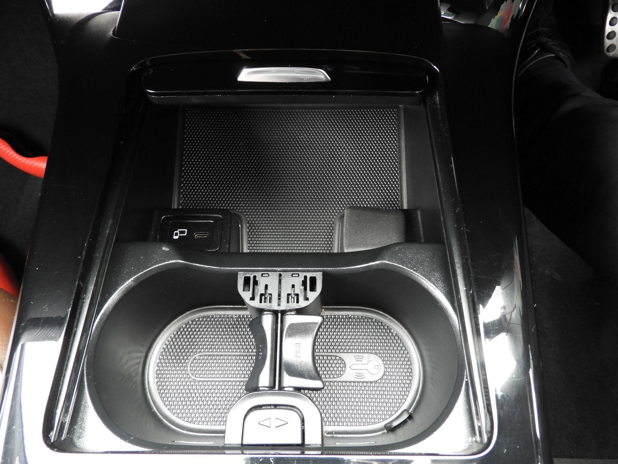 Mercedes-Benz CLA Image 20