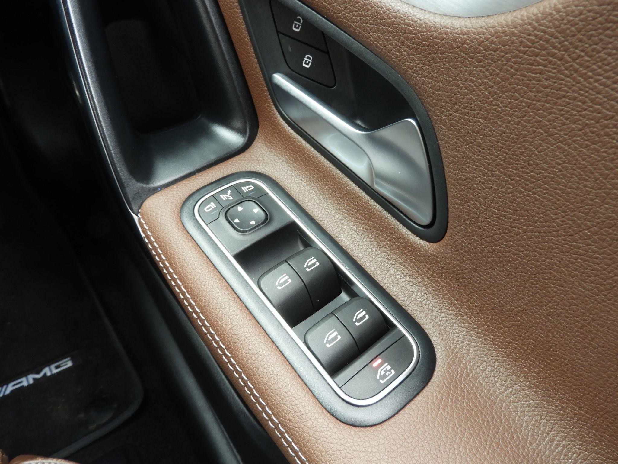 Mercedes-Benz CLA Image 26
