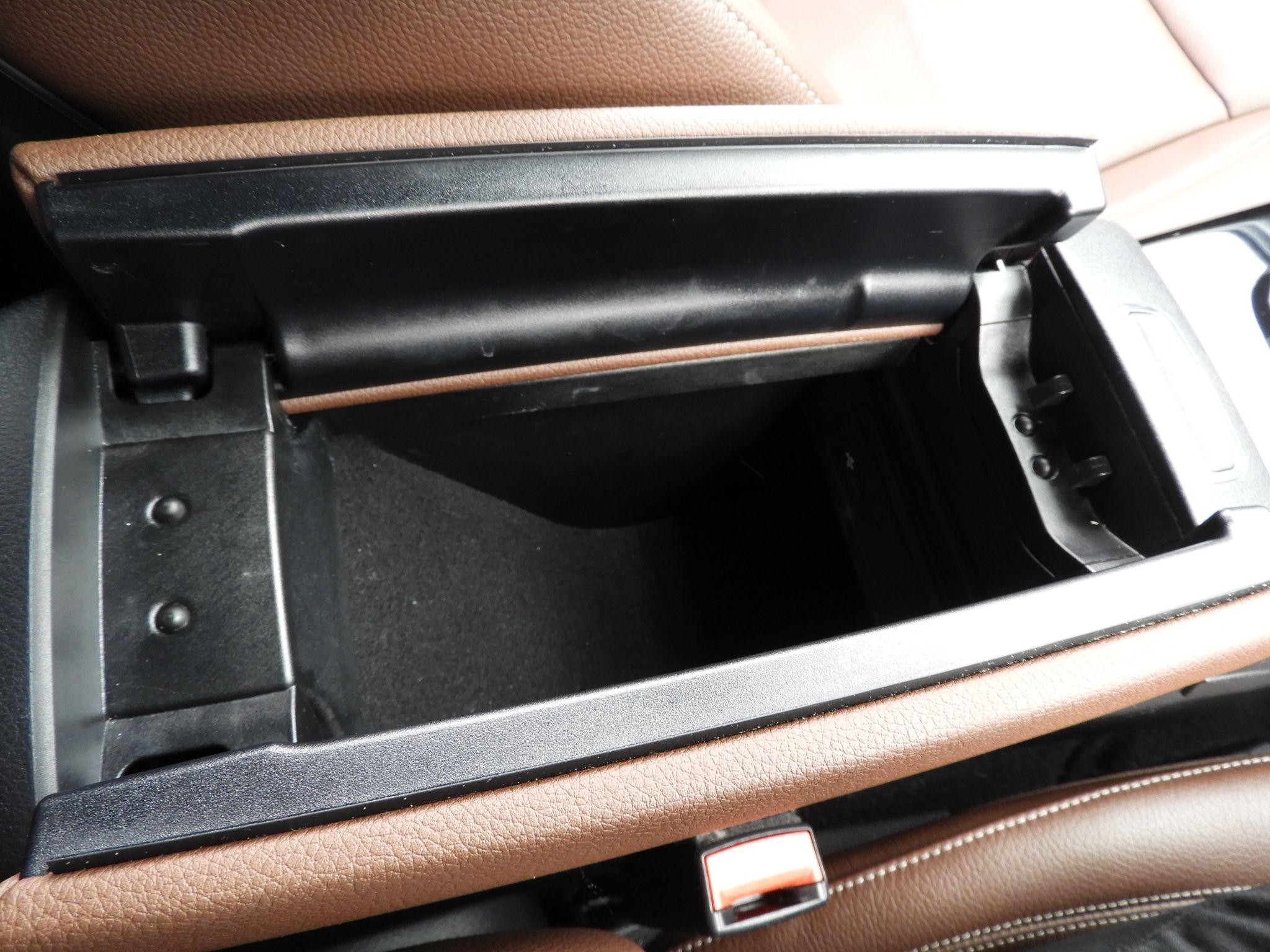 Mercedes-Benz CLA Image 27