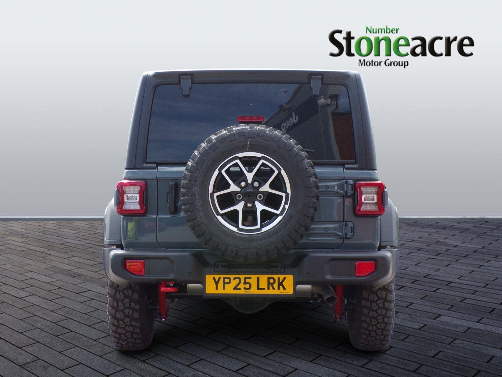 Jeep Wrangler Image 4