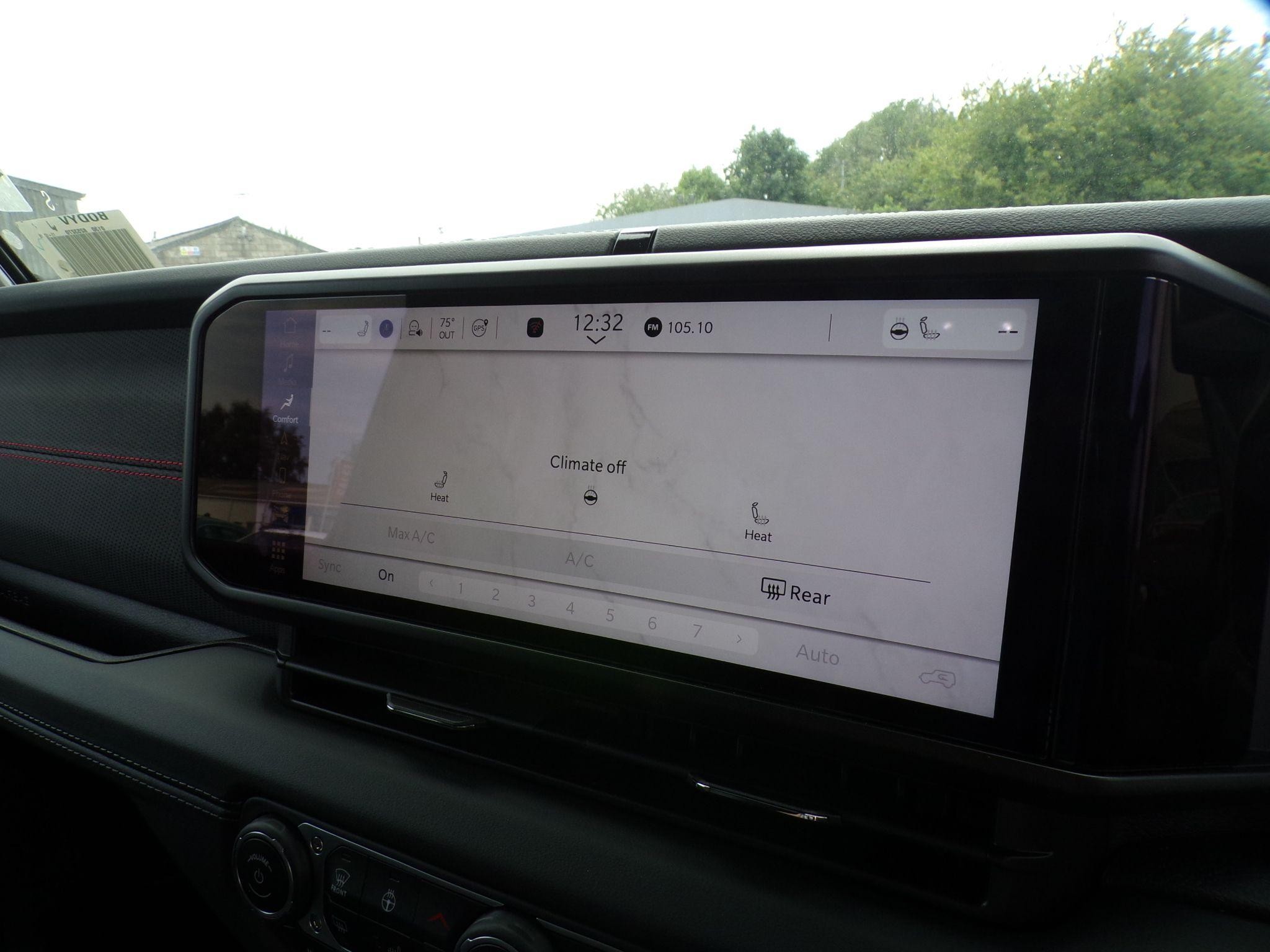 Jeep Wrangler Image 22