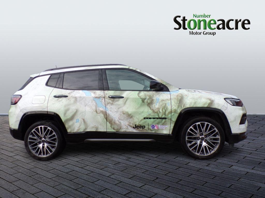 Jeep Compass Image 2