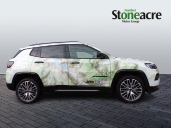 Jeep Compass 1.5 T4 MHEV Altitude DCT FWD Euro 6 (s/s) 5dr YT74WZH Image 2