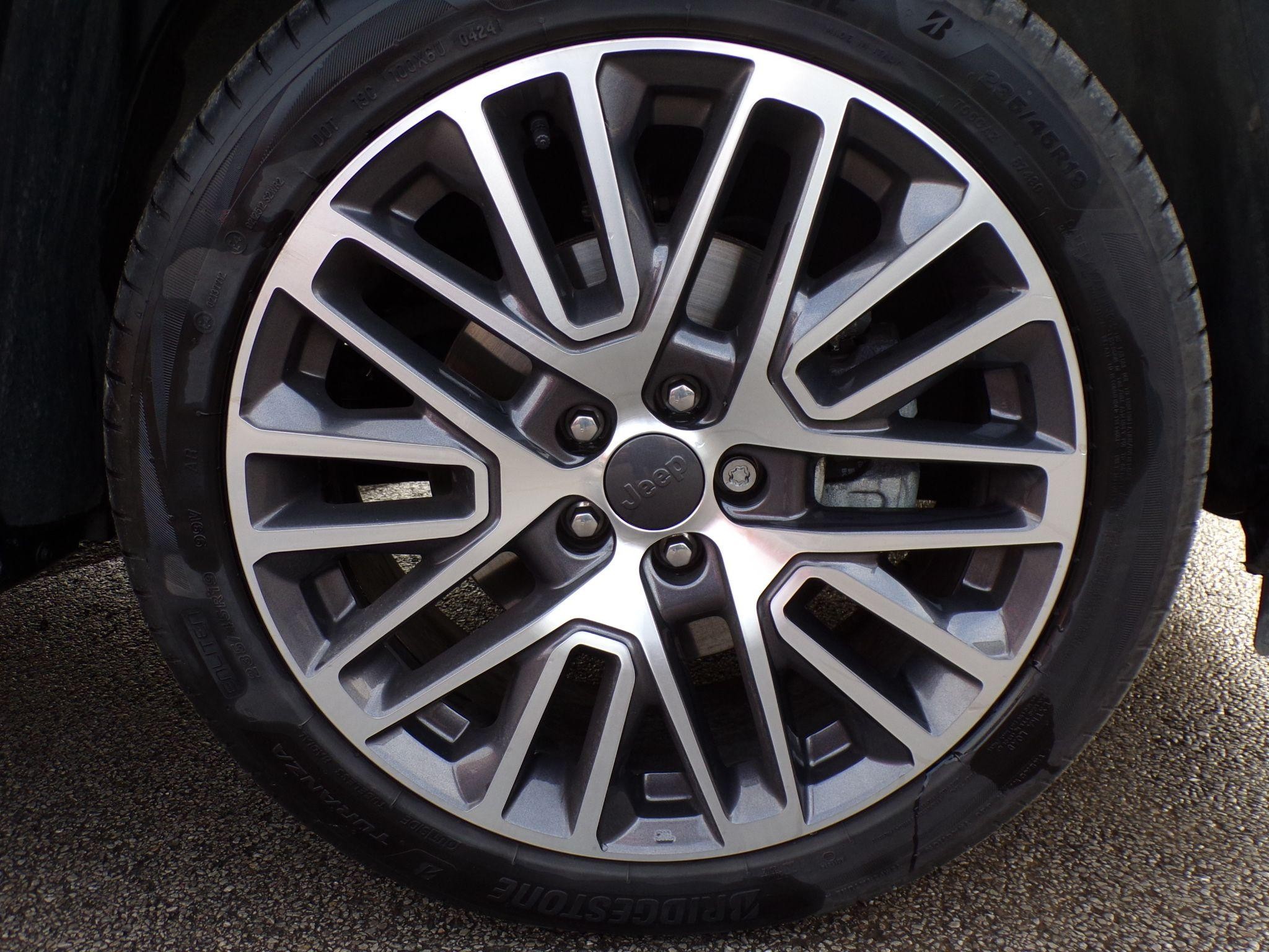 Jeep Compass Image 9