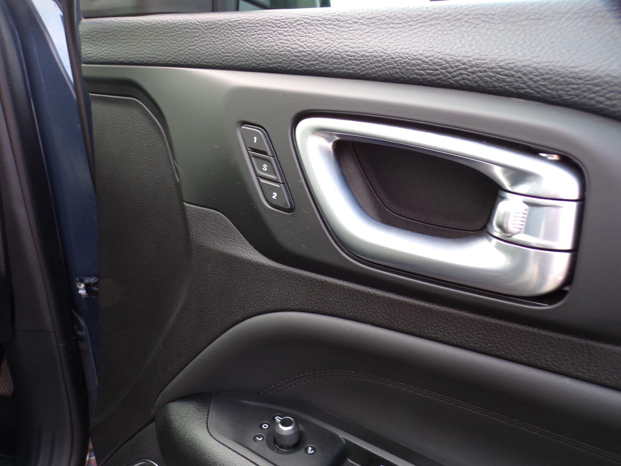 Jeep Compass Image 19