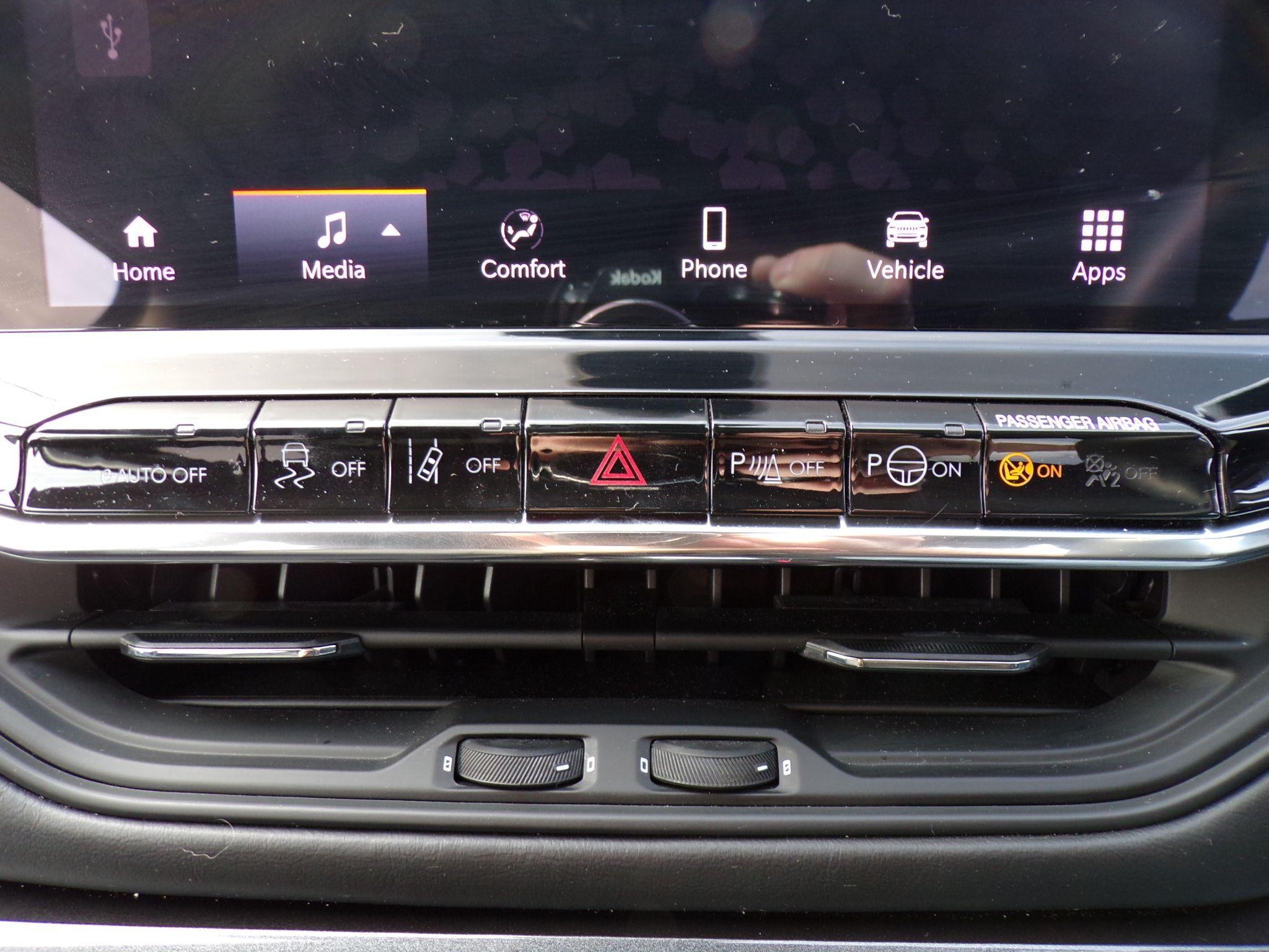Jeep Compass Image 25