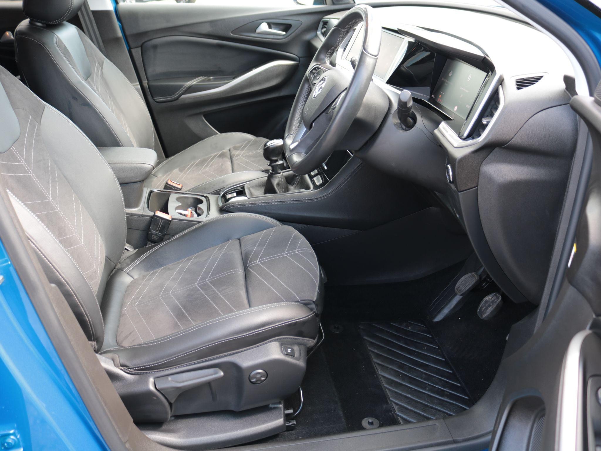 Vauxhall Grandland Image 11