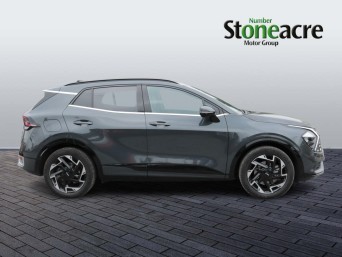 Kia Sportage 1.6T GDi PHEV GT-Line 5dr Auto AWD DA24FNC Image 2
