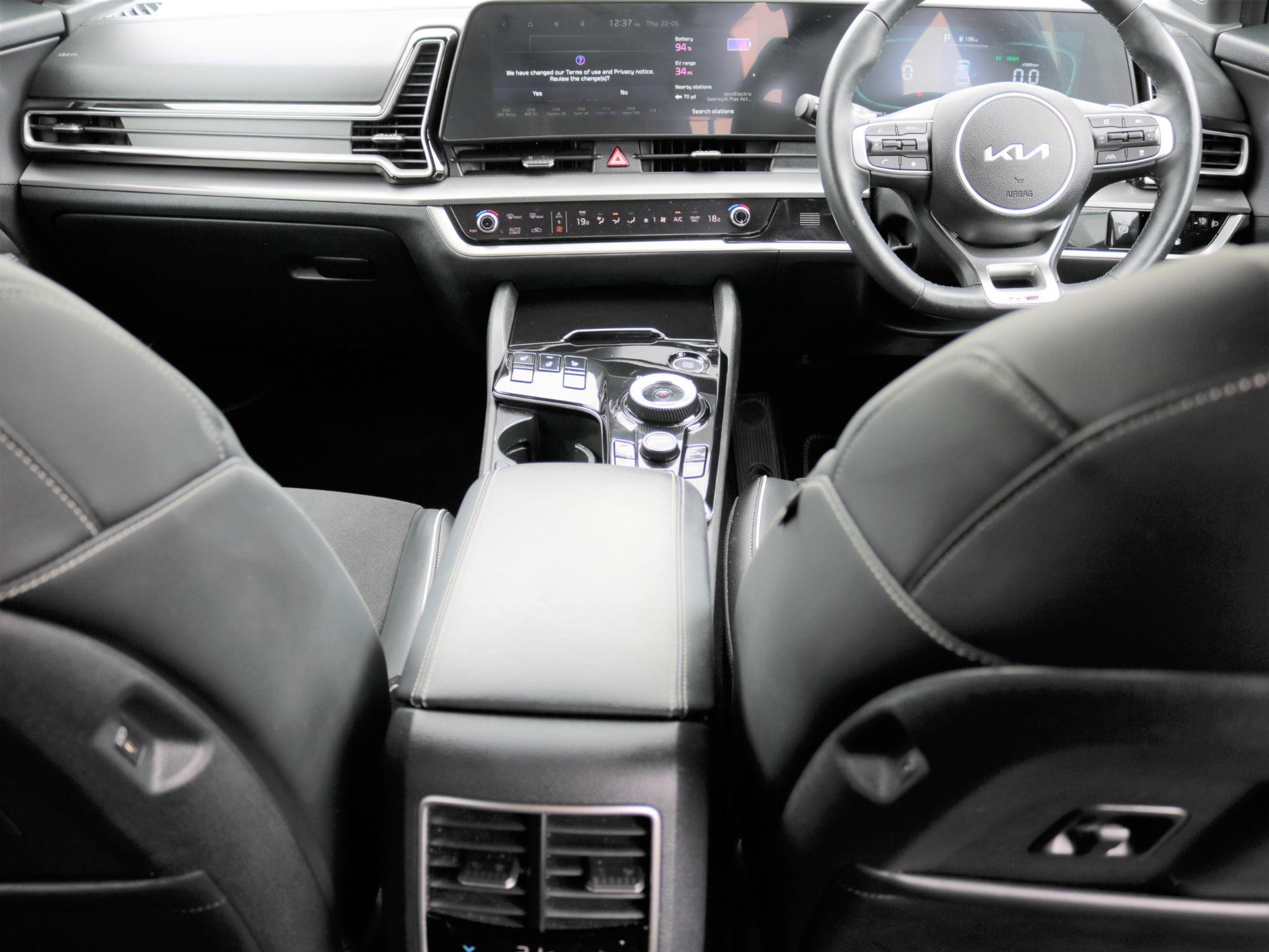 Kia Sportage Image 12