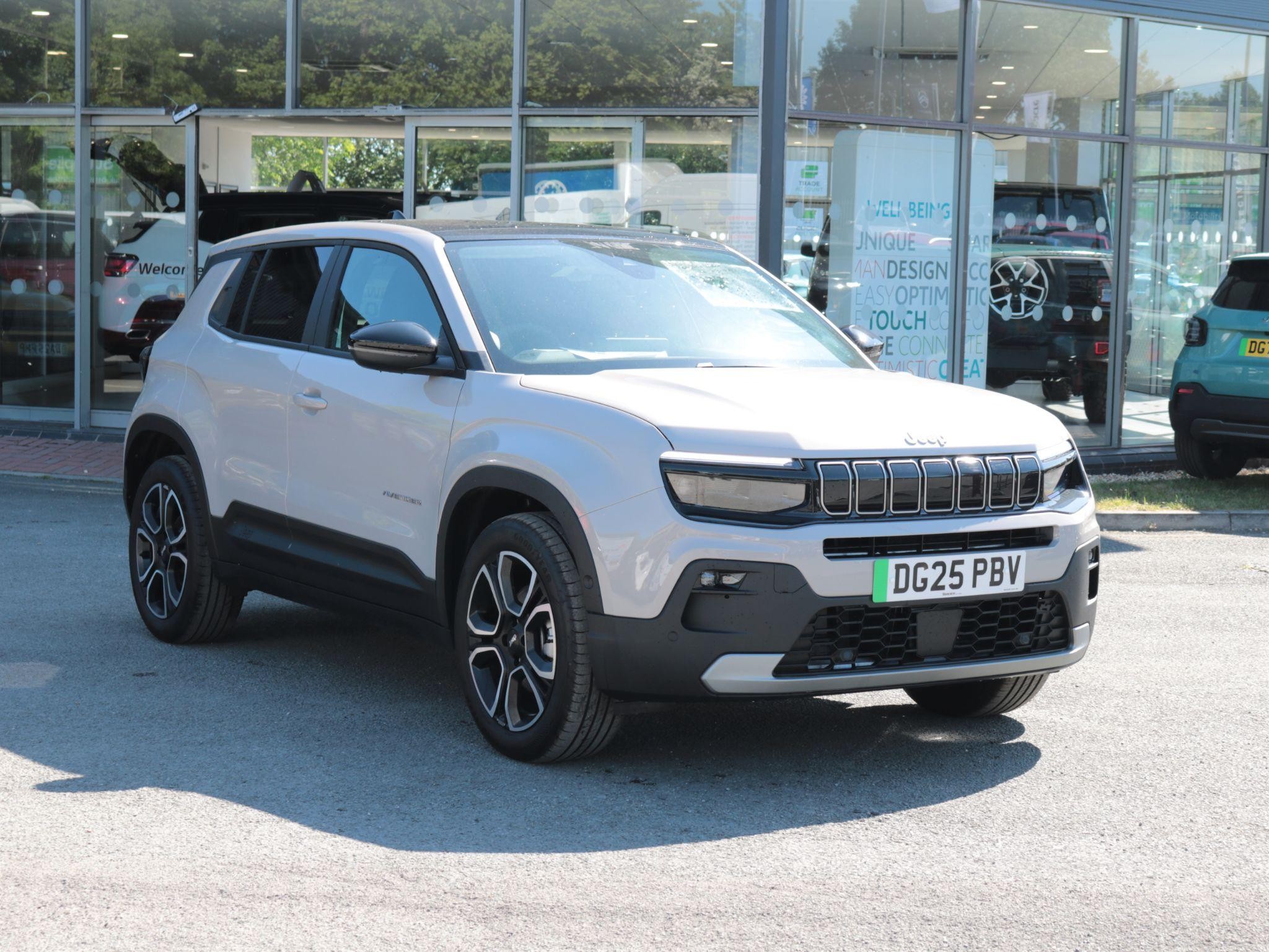 Jeep Avenger Image 1