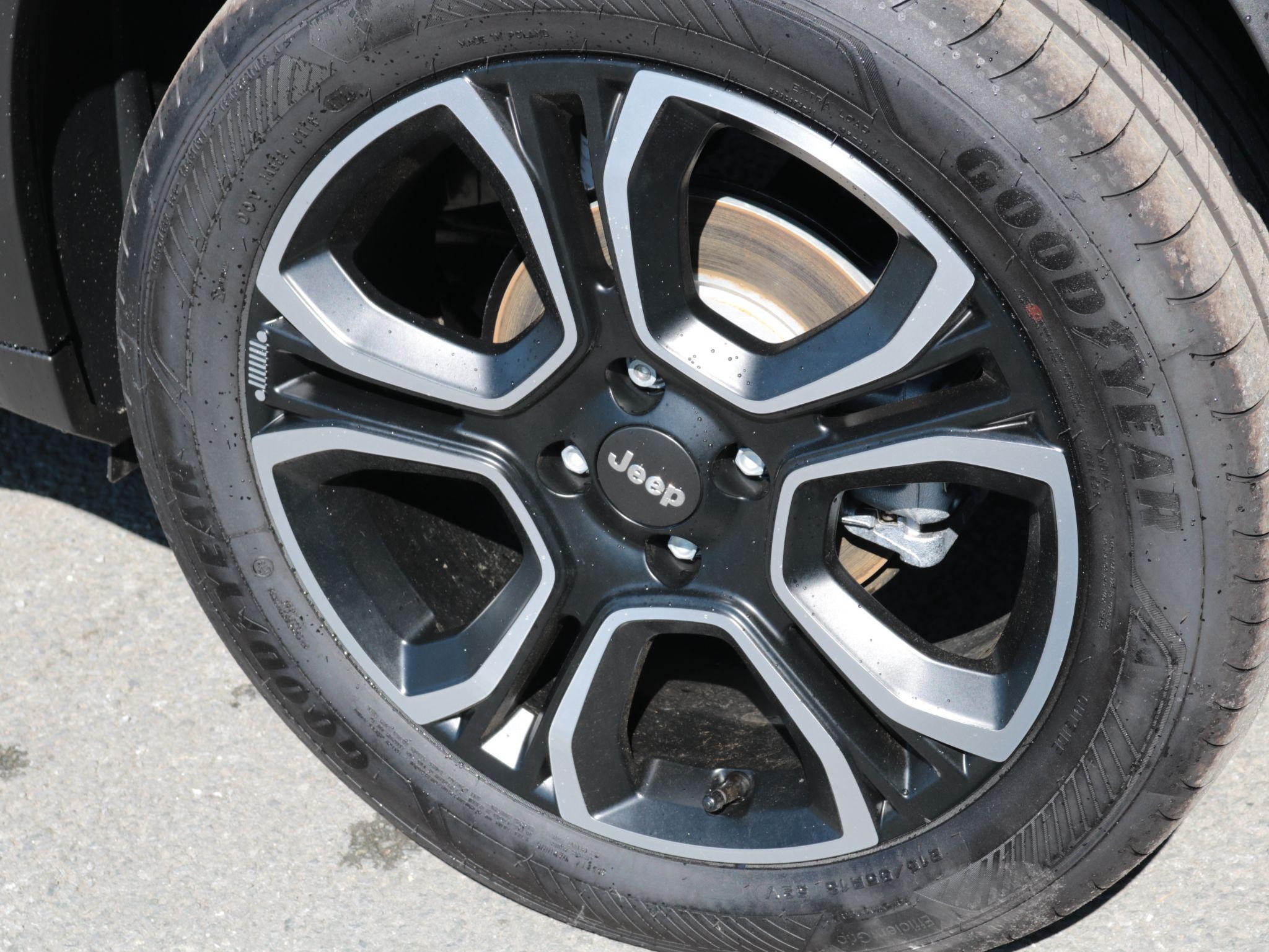 Jeep Avenger Image 8