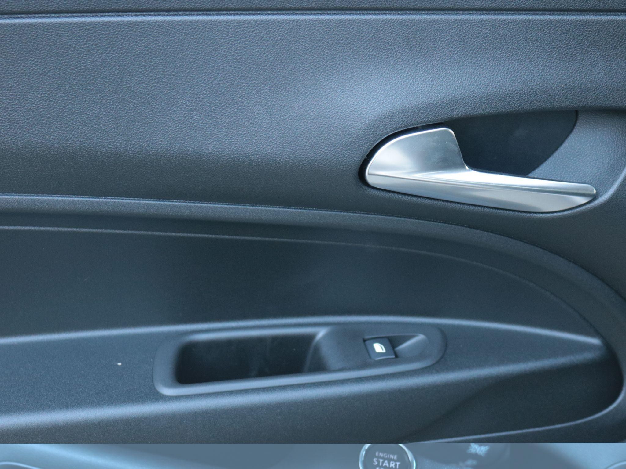 Jeep Avenger Image 23