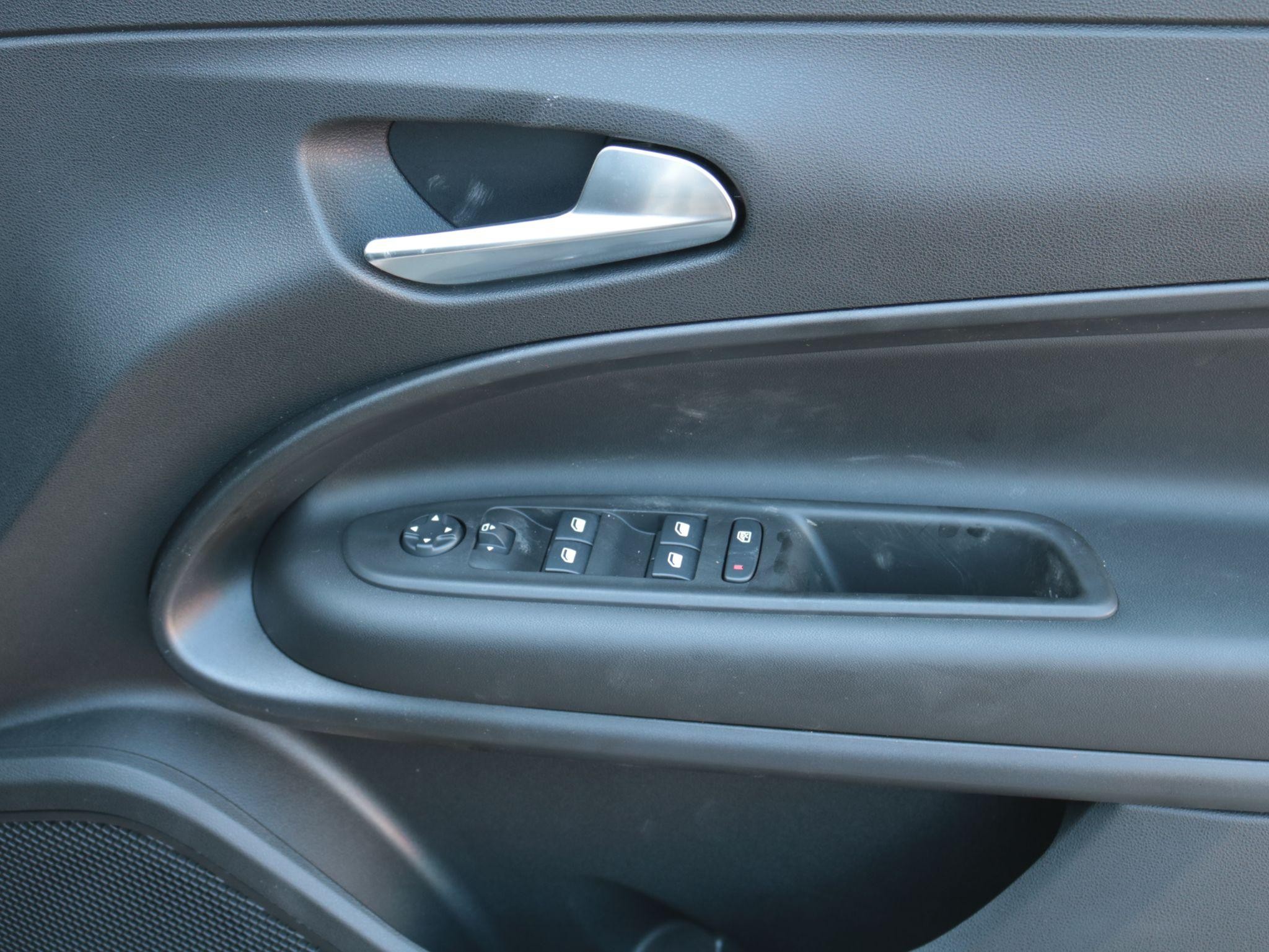 Jeep Avenger Image 24