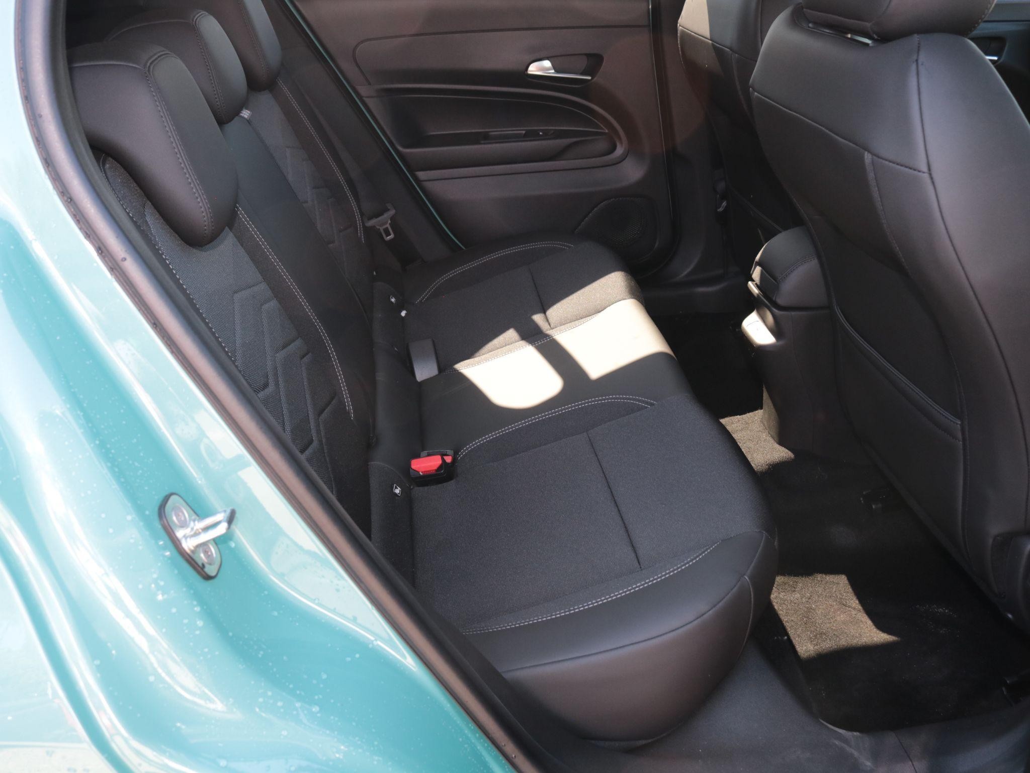 Jeep Avenger Image 19