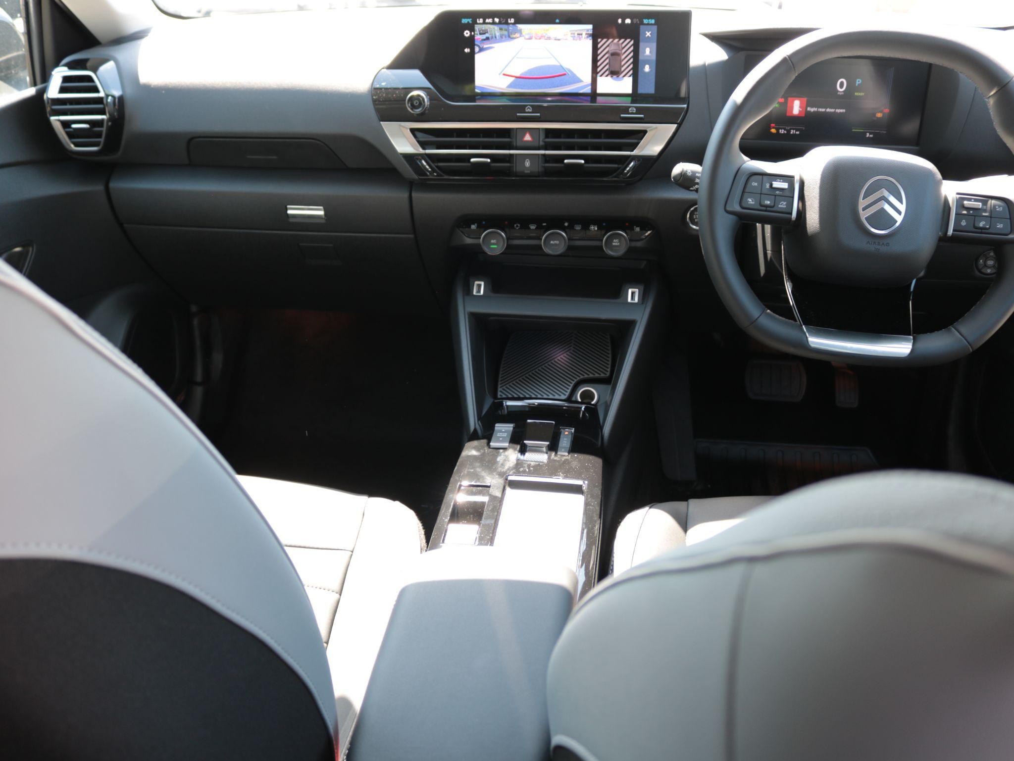 Citroen e-C4 Image 11