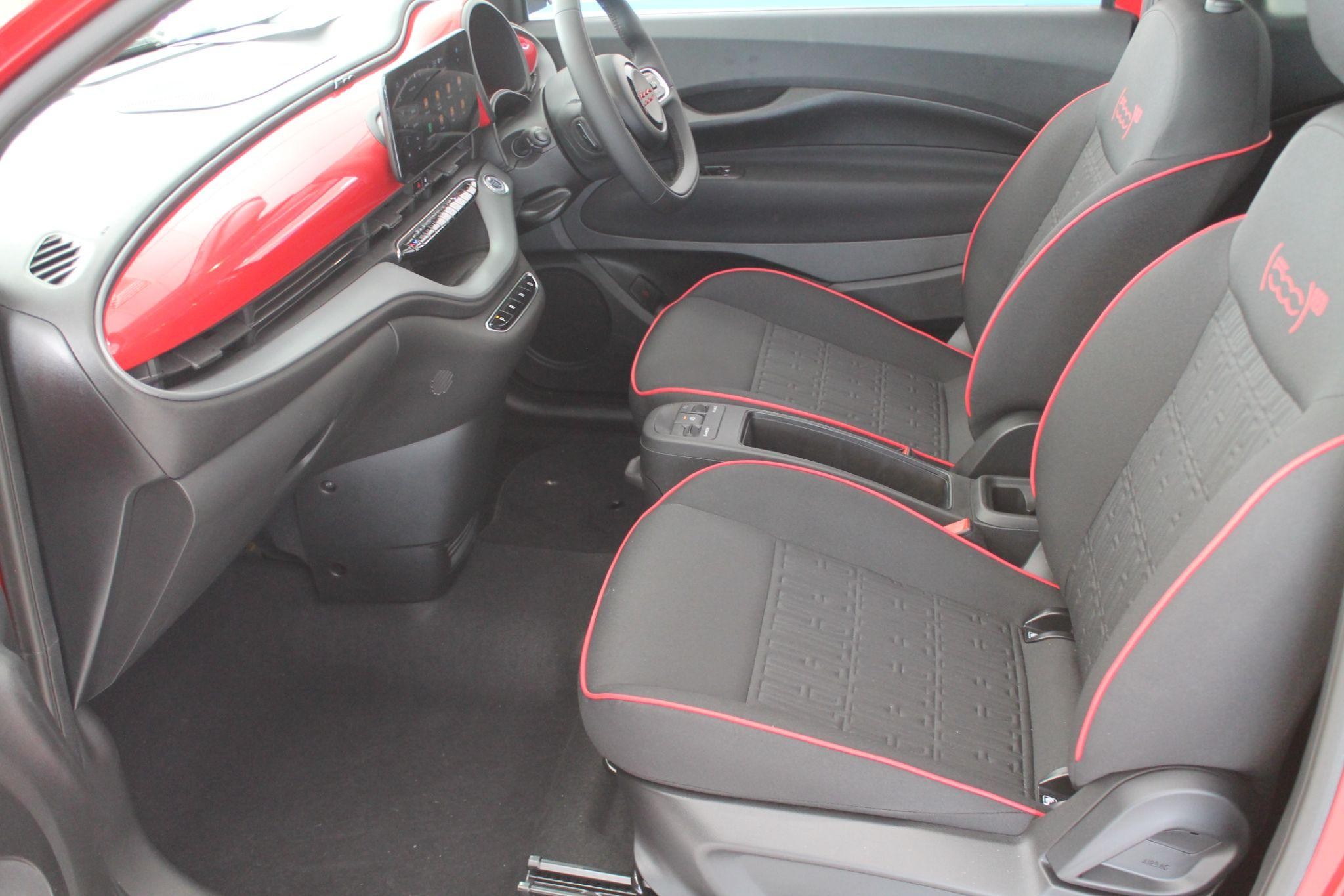 Fiat 500e Image 11