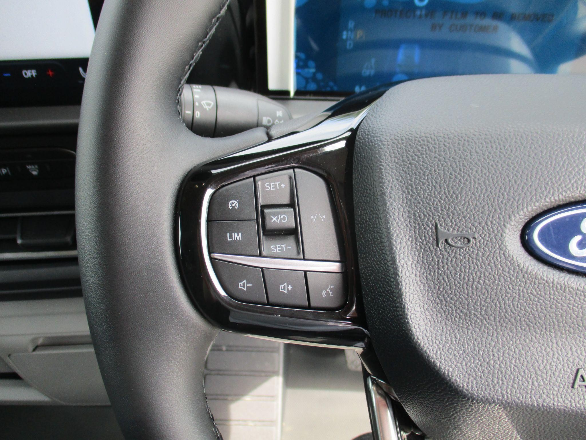 Ford Transit Custom Image 21
