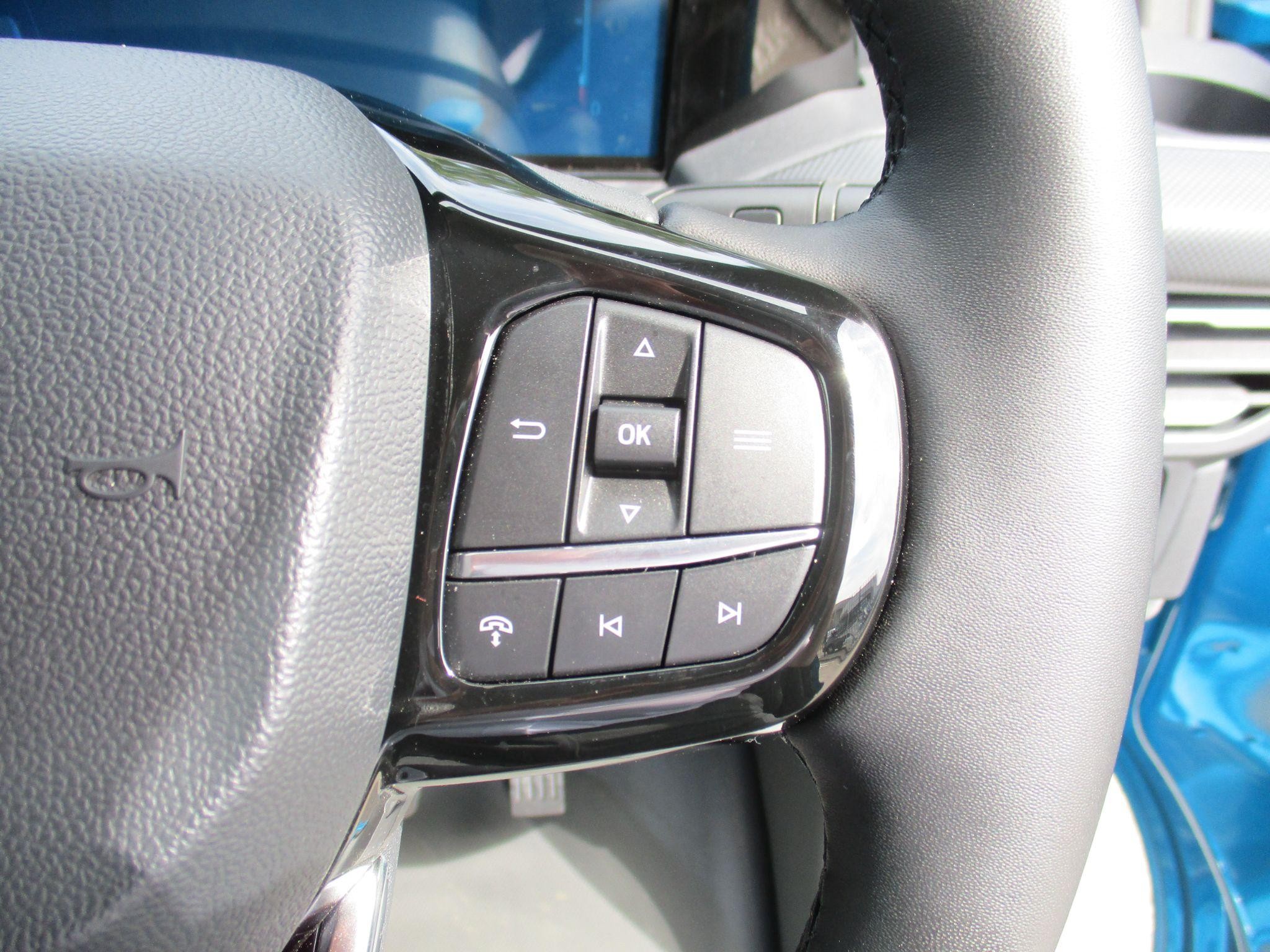 Ford Transit Custom Image 22