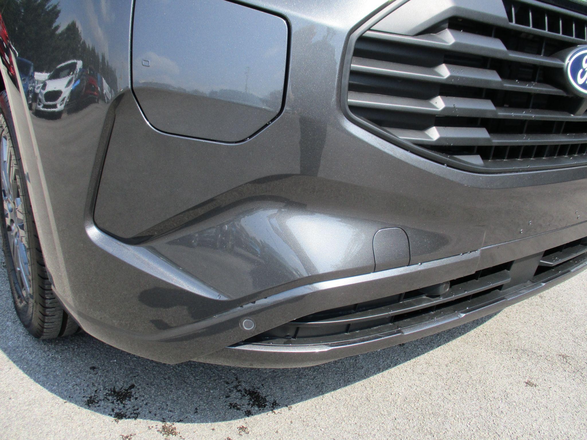 Ford Transit Custom Image 9