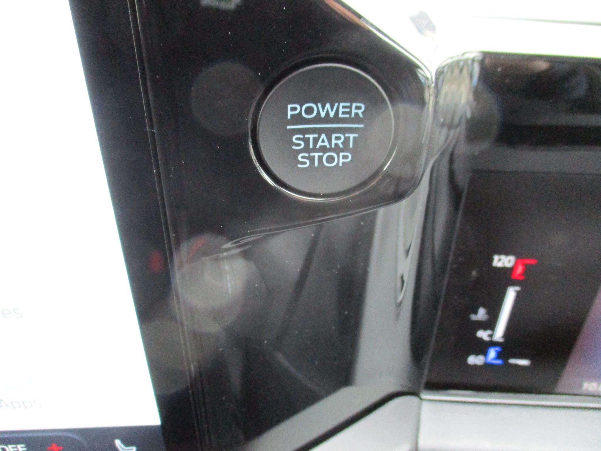 Ford Transit Custom Image 15