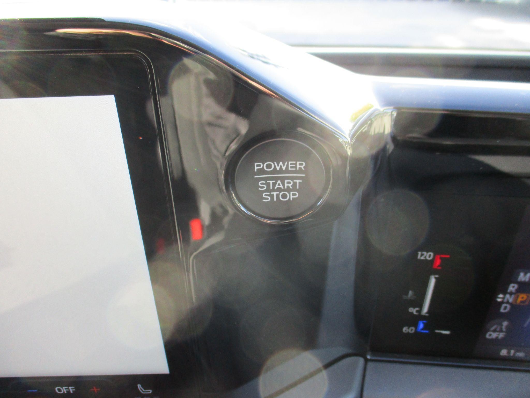 Ford Transit Custom Image 18