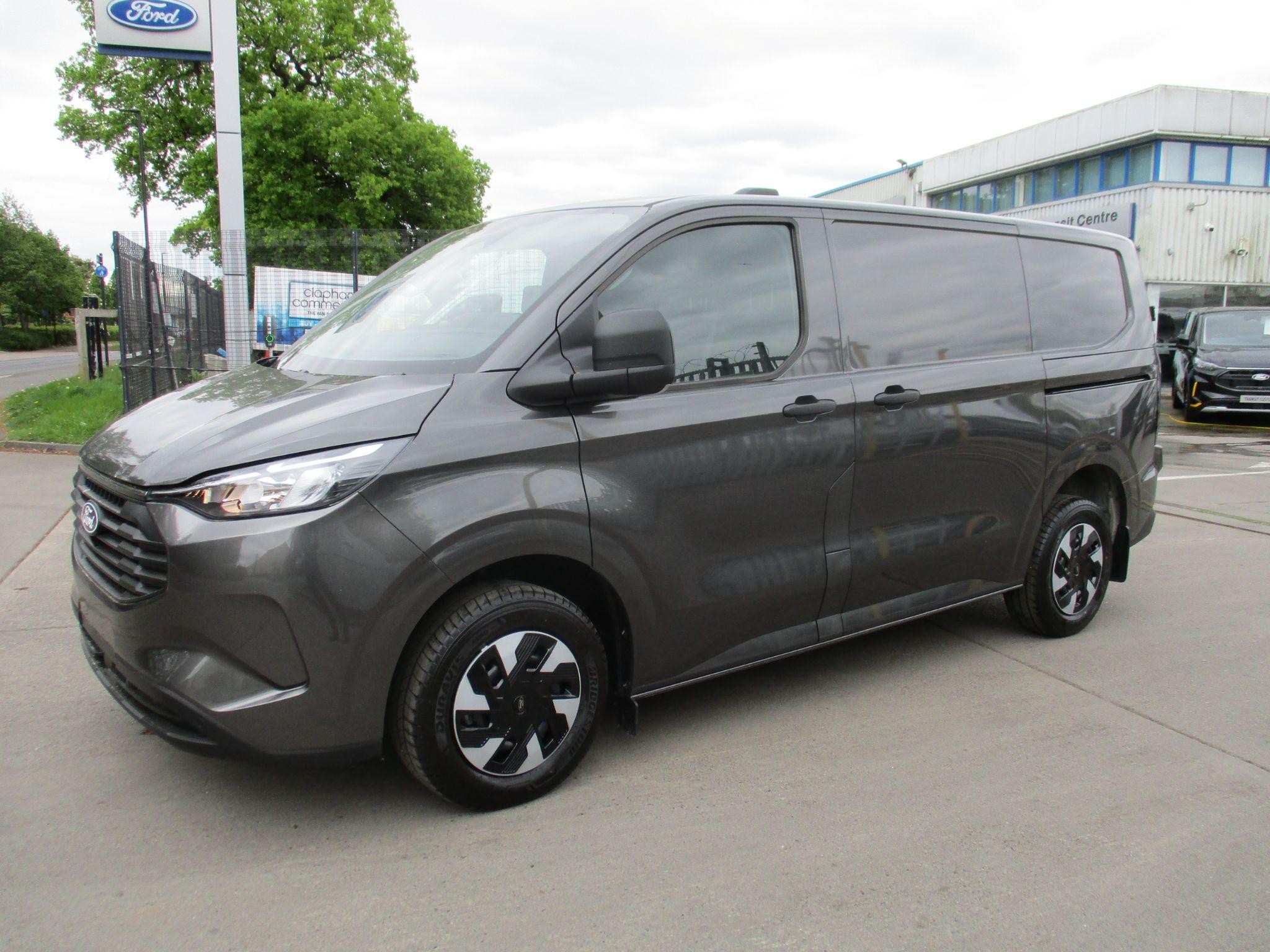 Ford Transit Custom Image 7