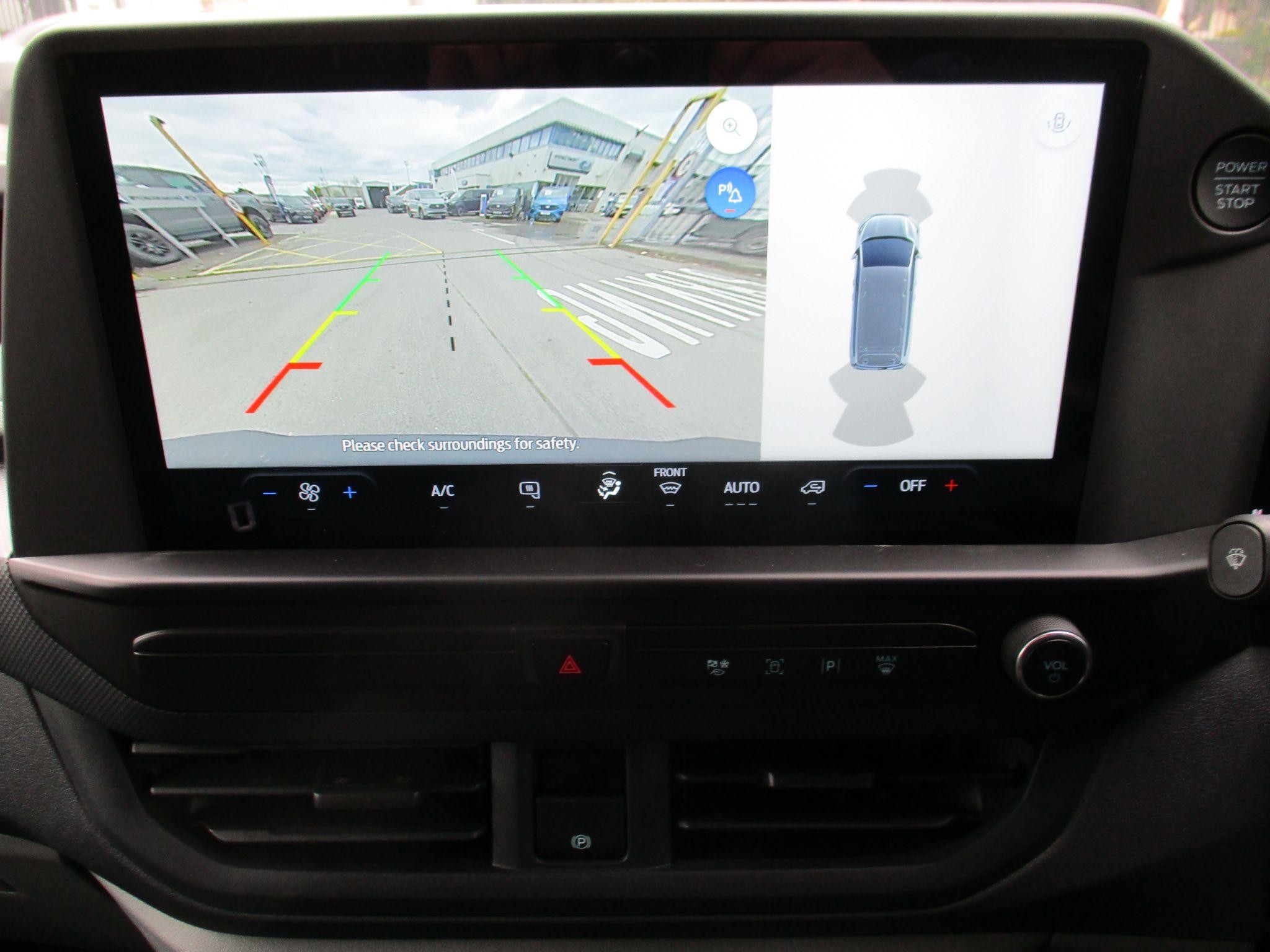 Ford Transit Custom Image 26