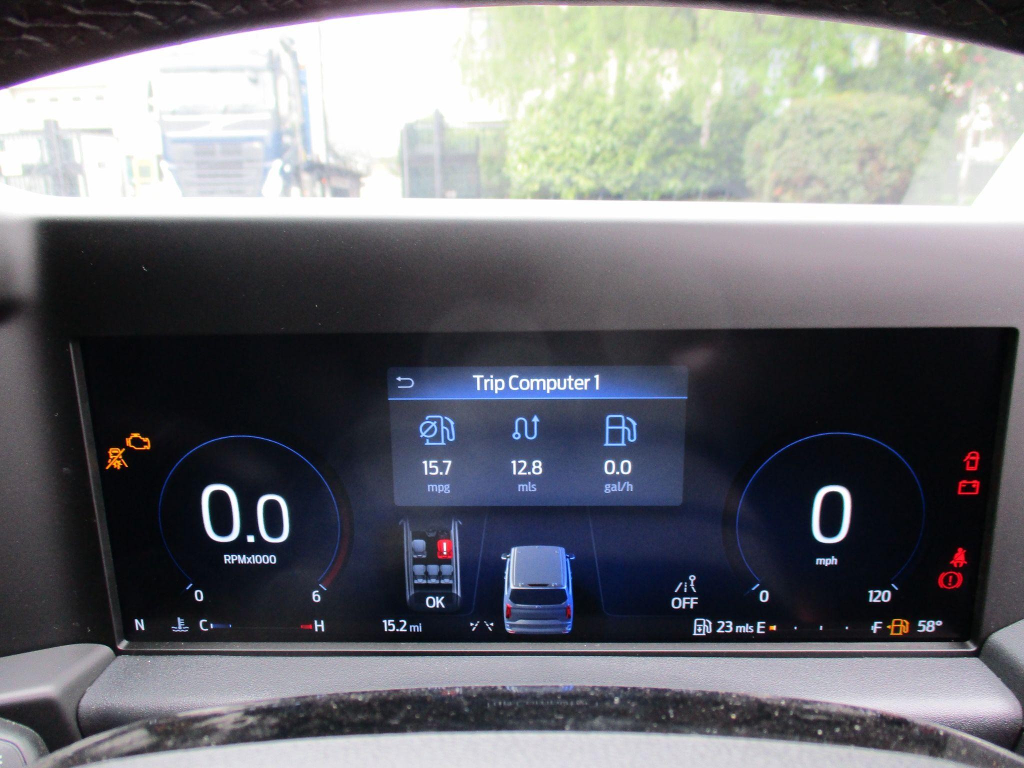 Ford Transit Custom Image 24