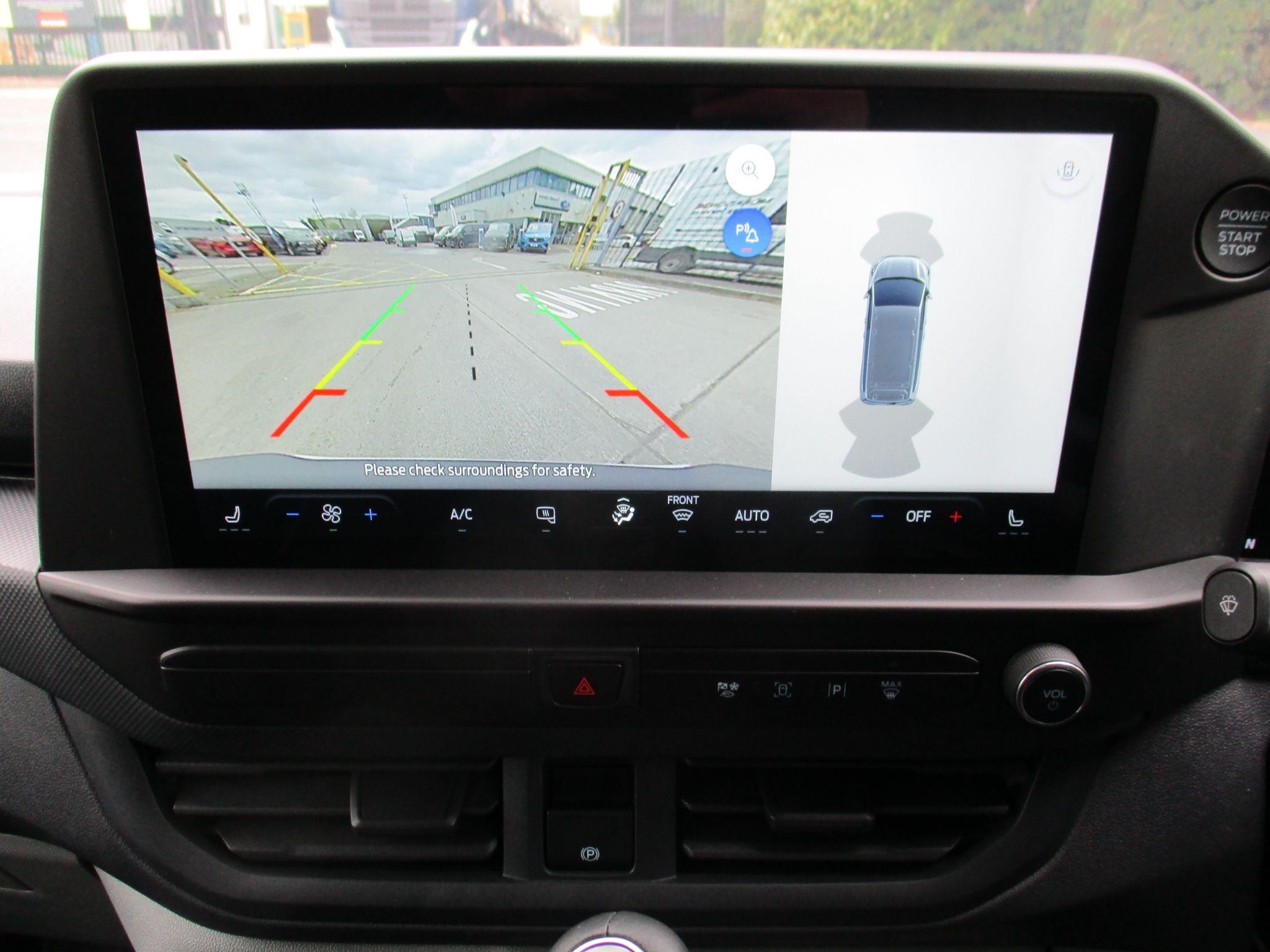 Ford Transit Custom Image 28