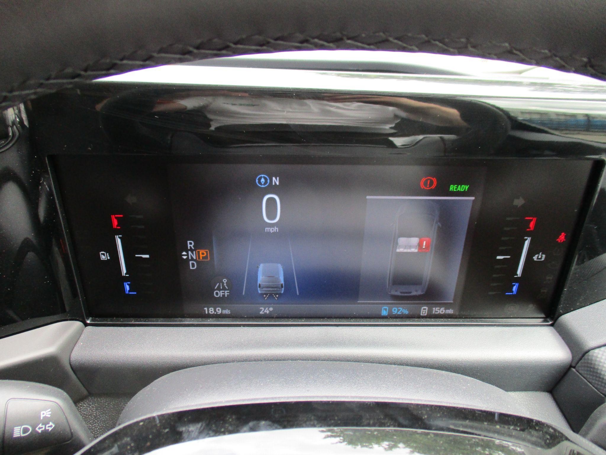 Ford E-Transit Custom Image 25