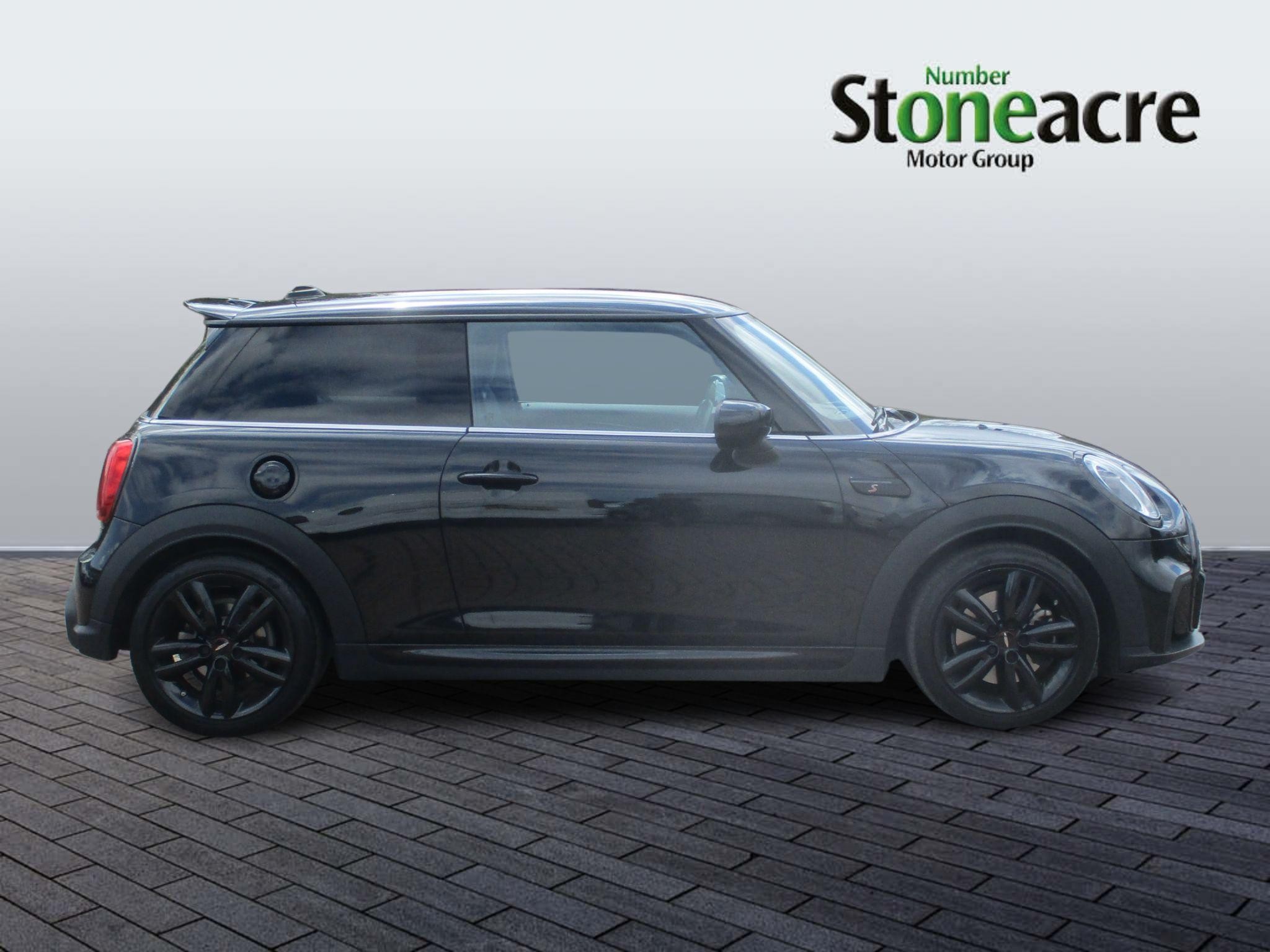 MINI Hatch Image 8