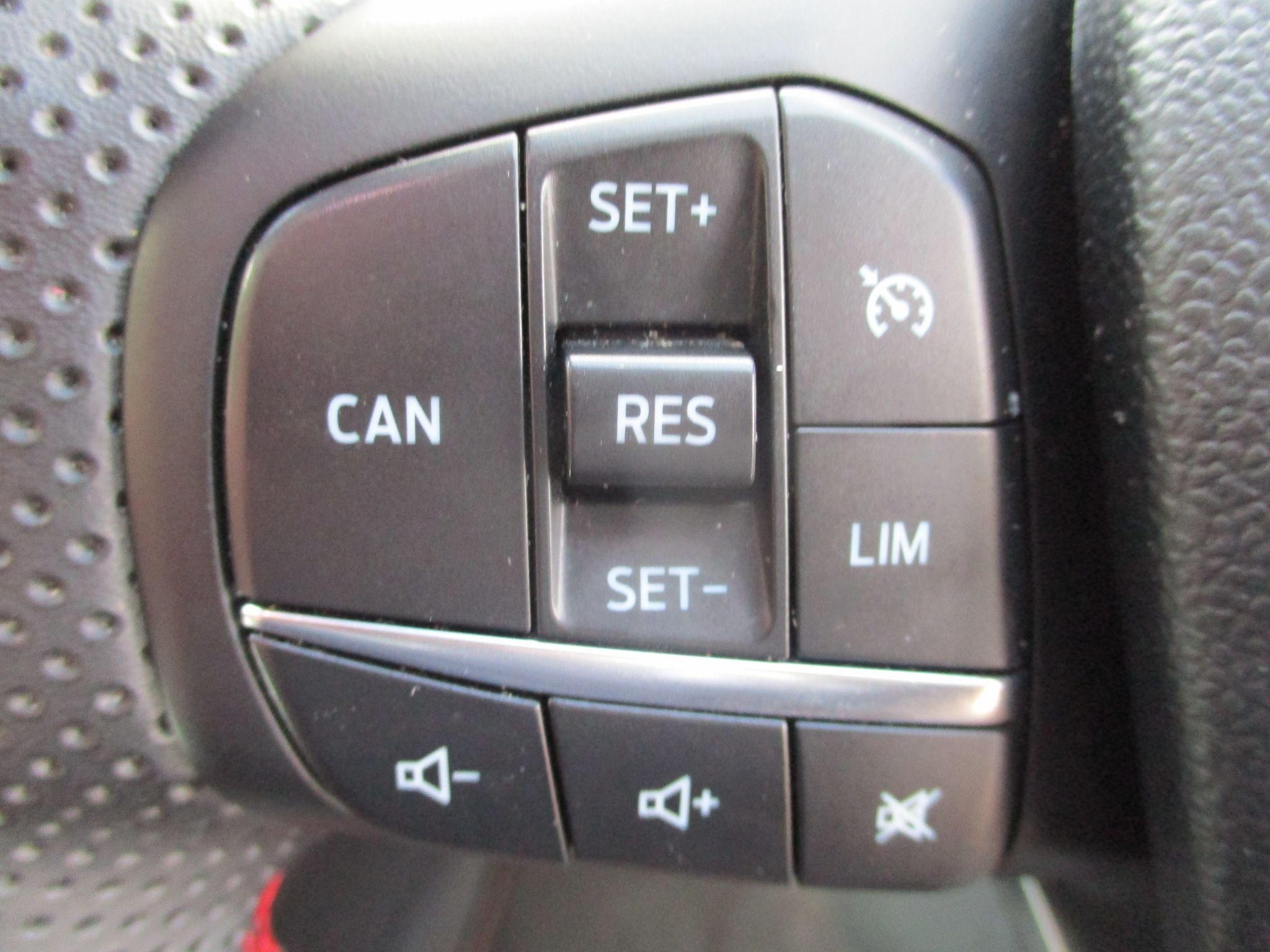 Ford Puma Image 13