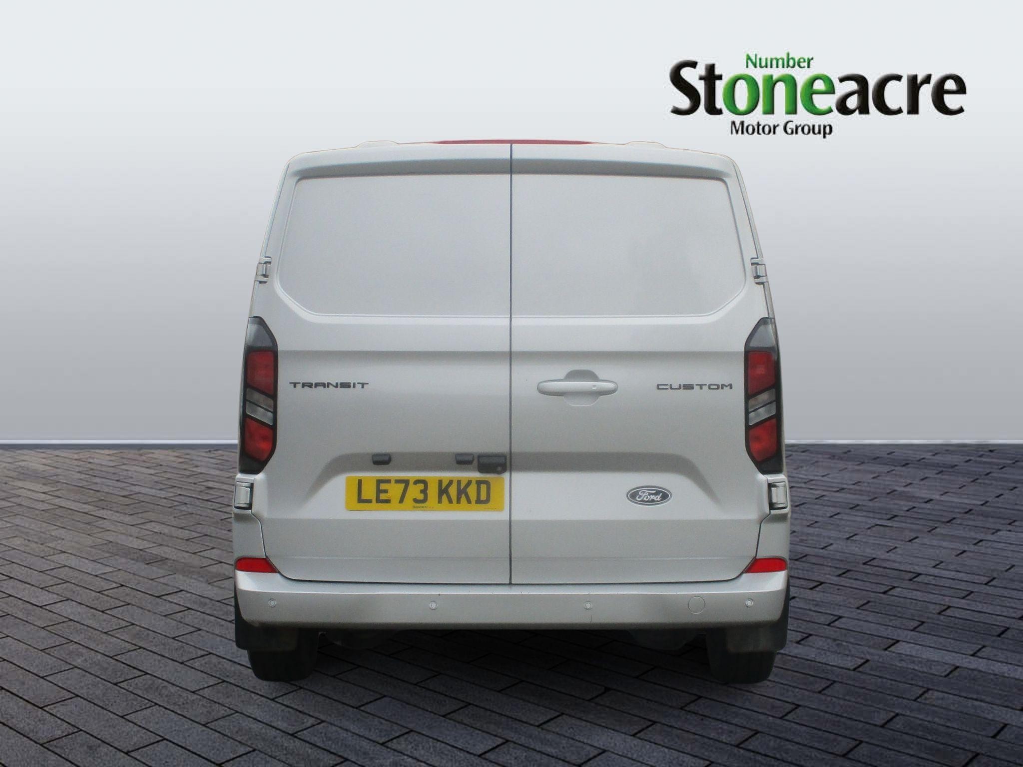 Ford Transit Custom Image 7