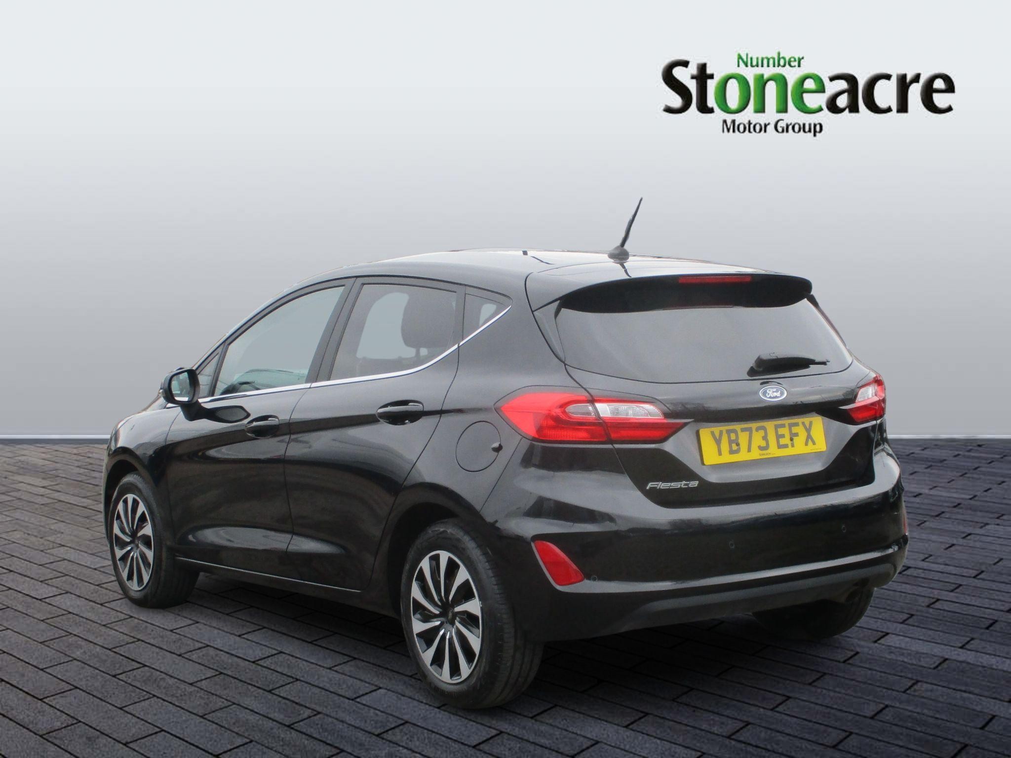 Ford Fiesta Image 8